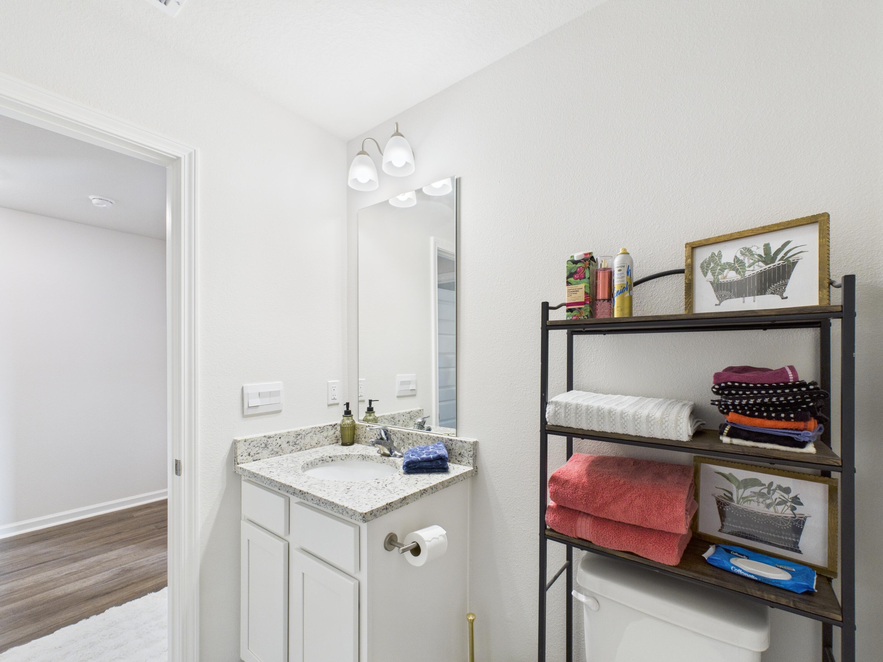 PLANTATION WOODS - Residential Lease