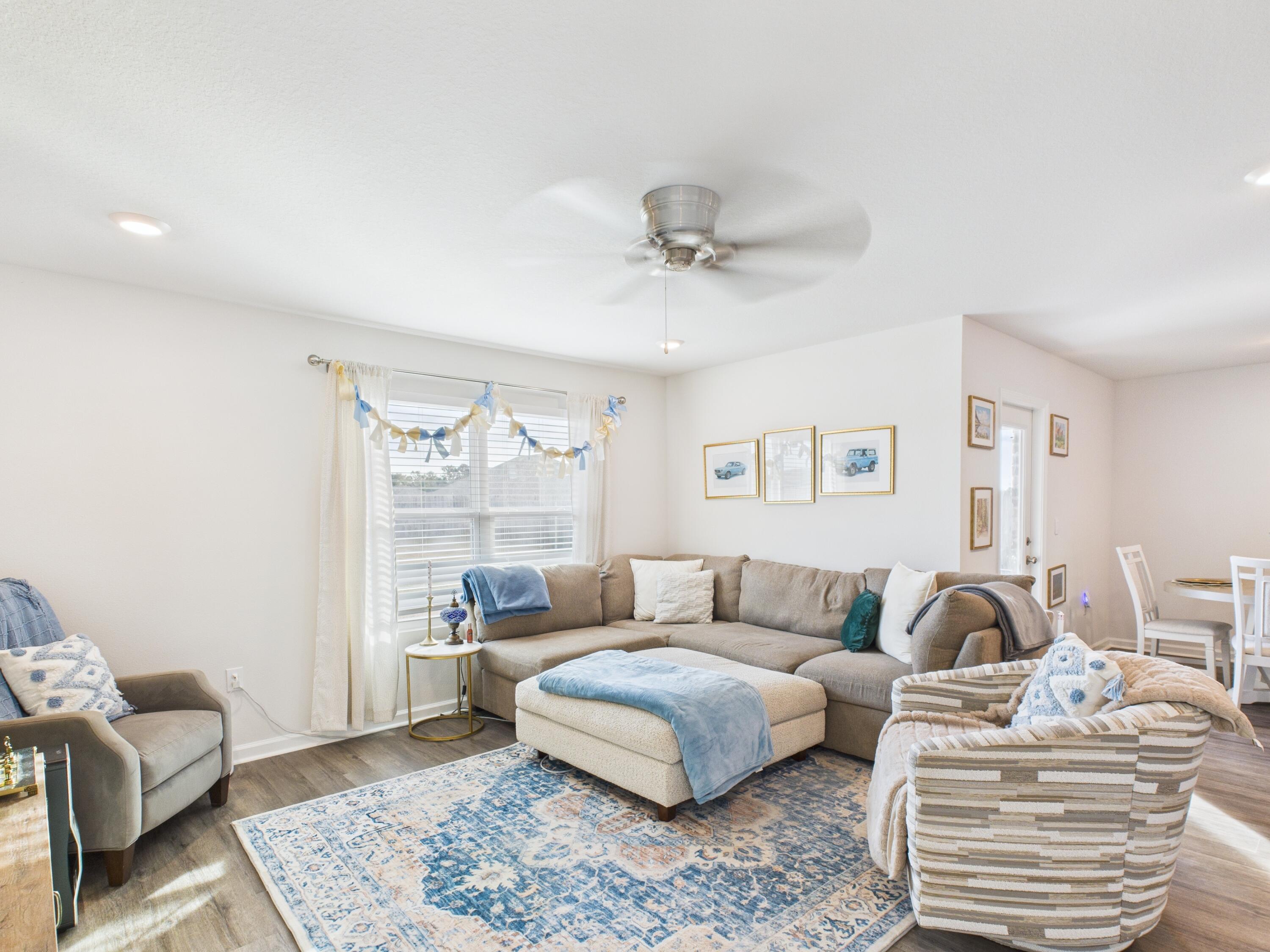 PLANTATION WOODS - Residential Lease