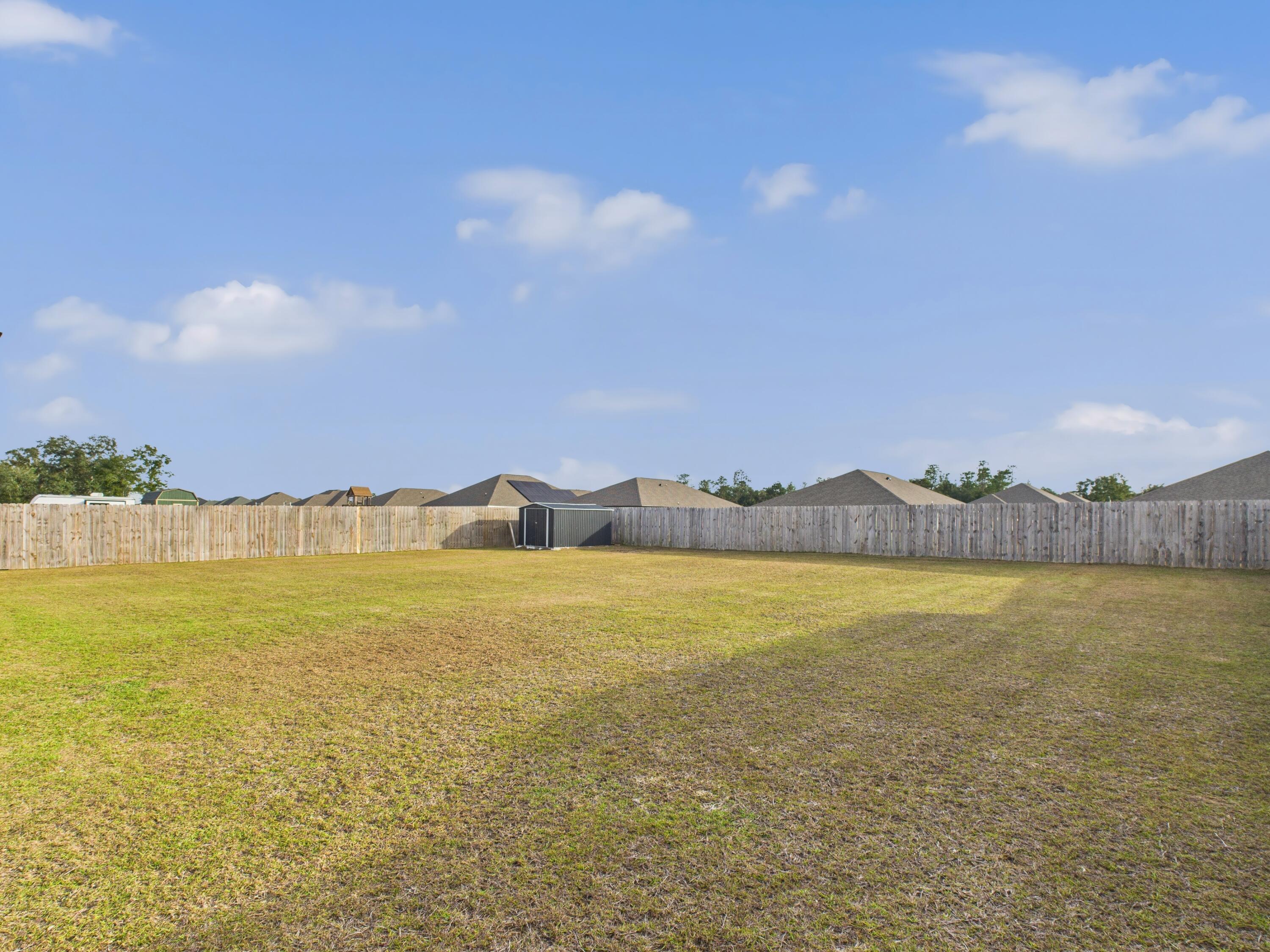 PLANTATION WOODS - Residential Lease