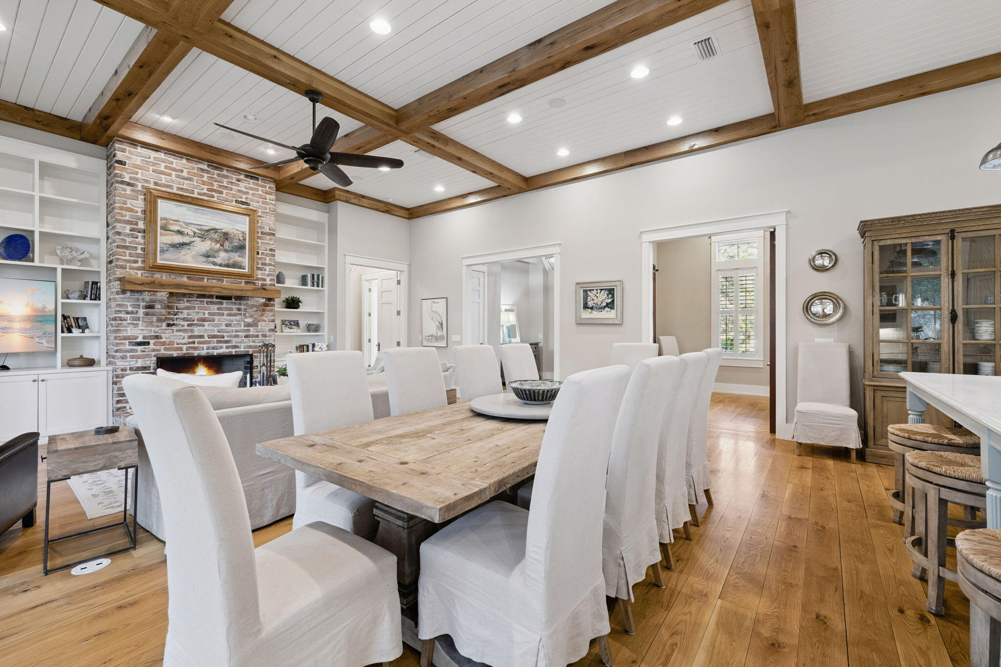 SEA DUNES - Residential