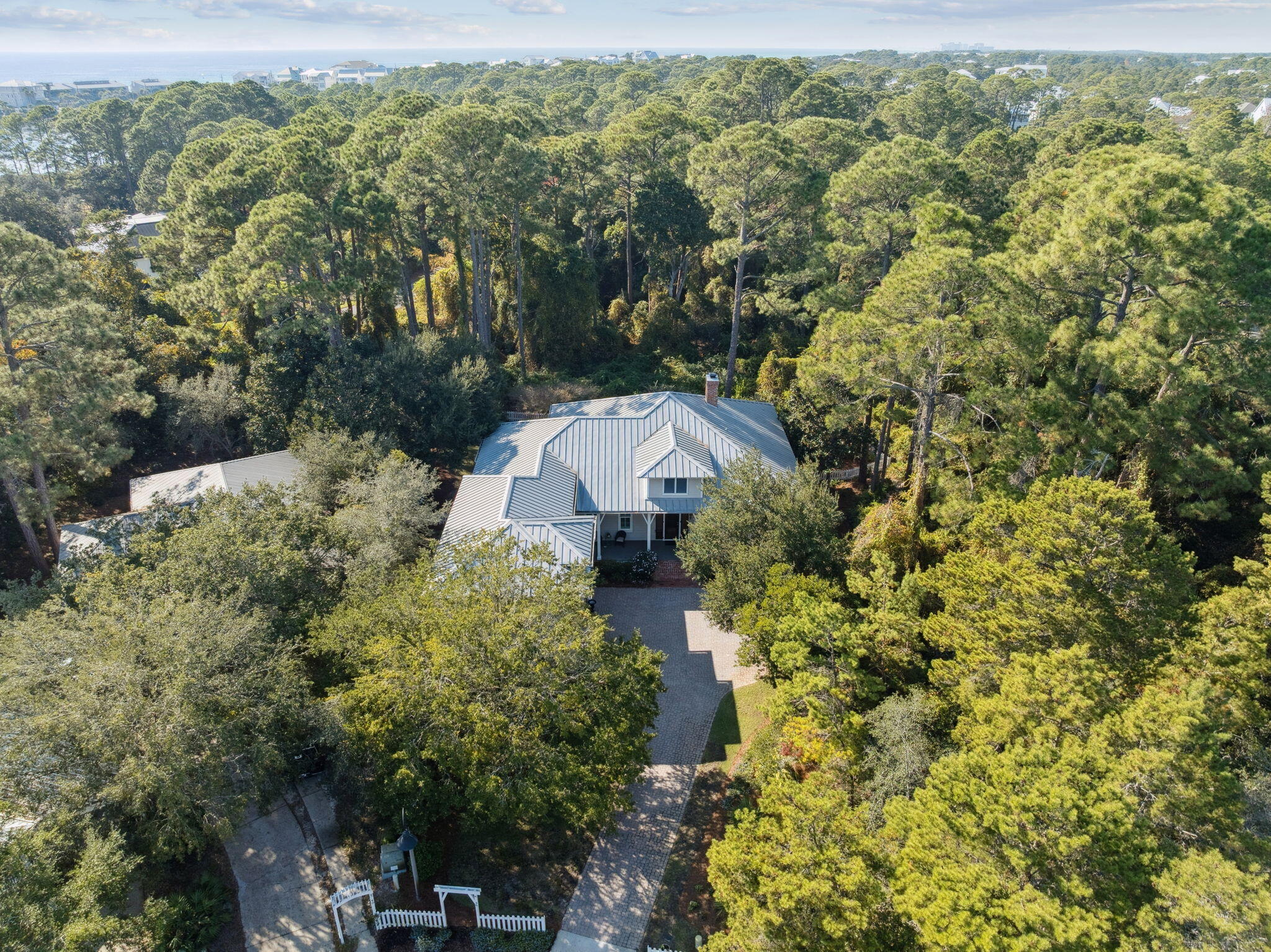 SEA DUNES - Residential
