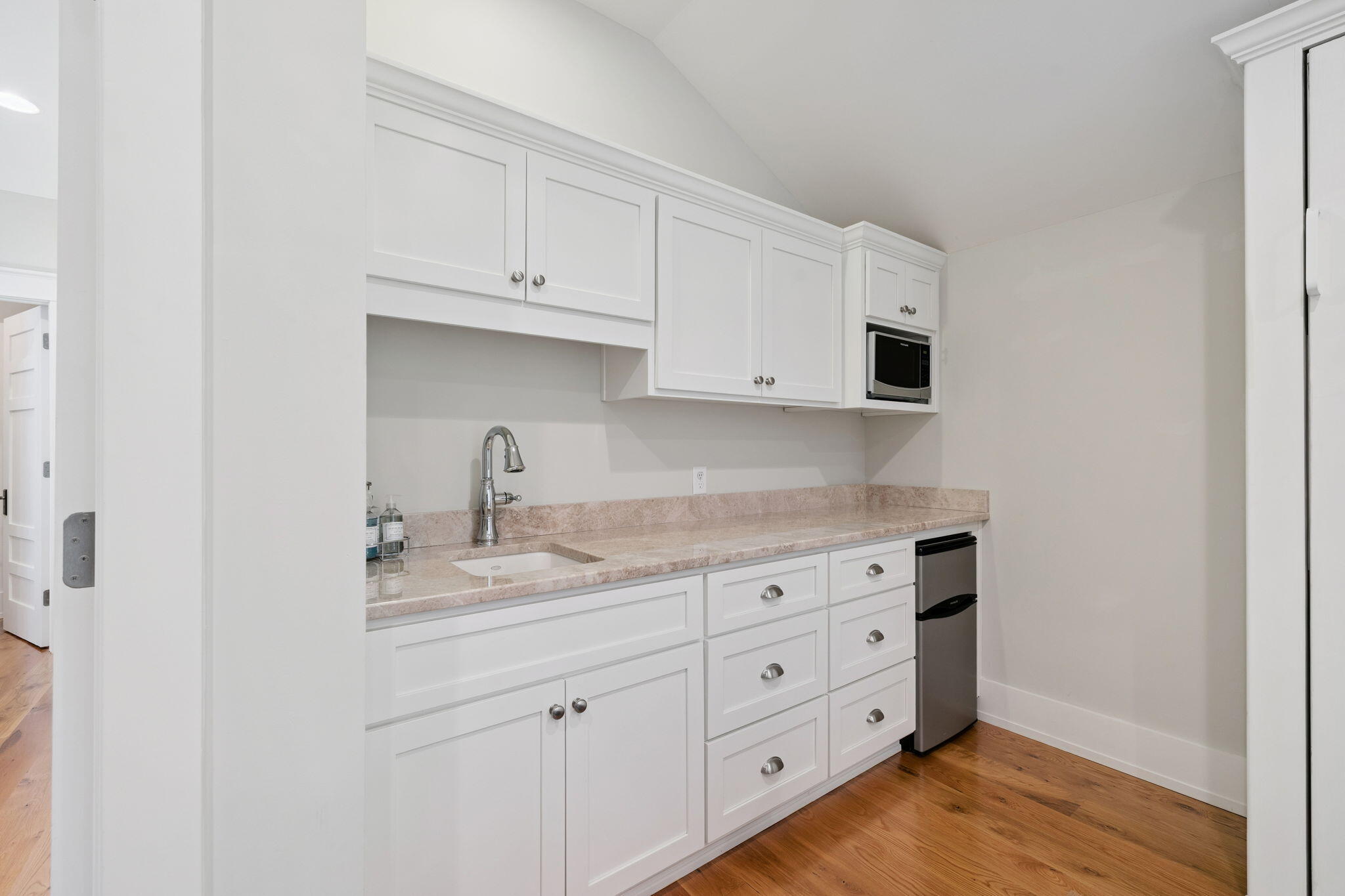 SEA DUNES - Residential