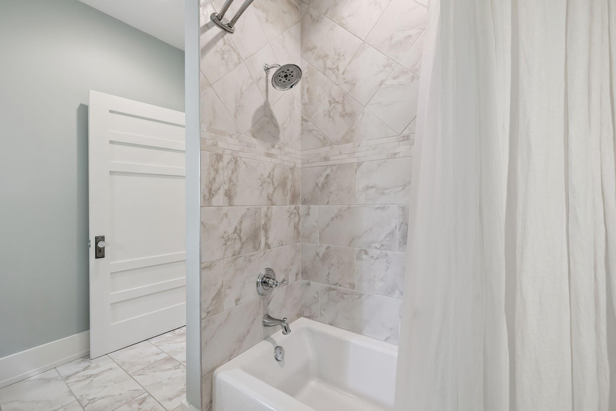 SEA DUNES - Residential