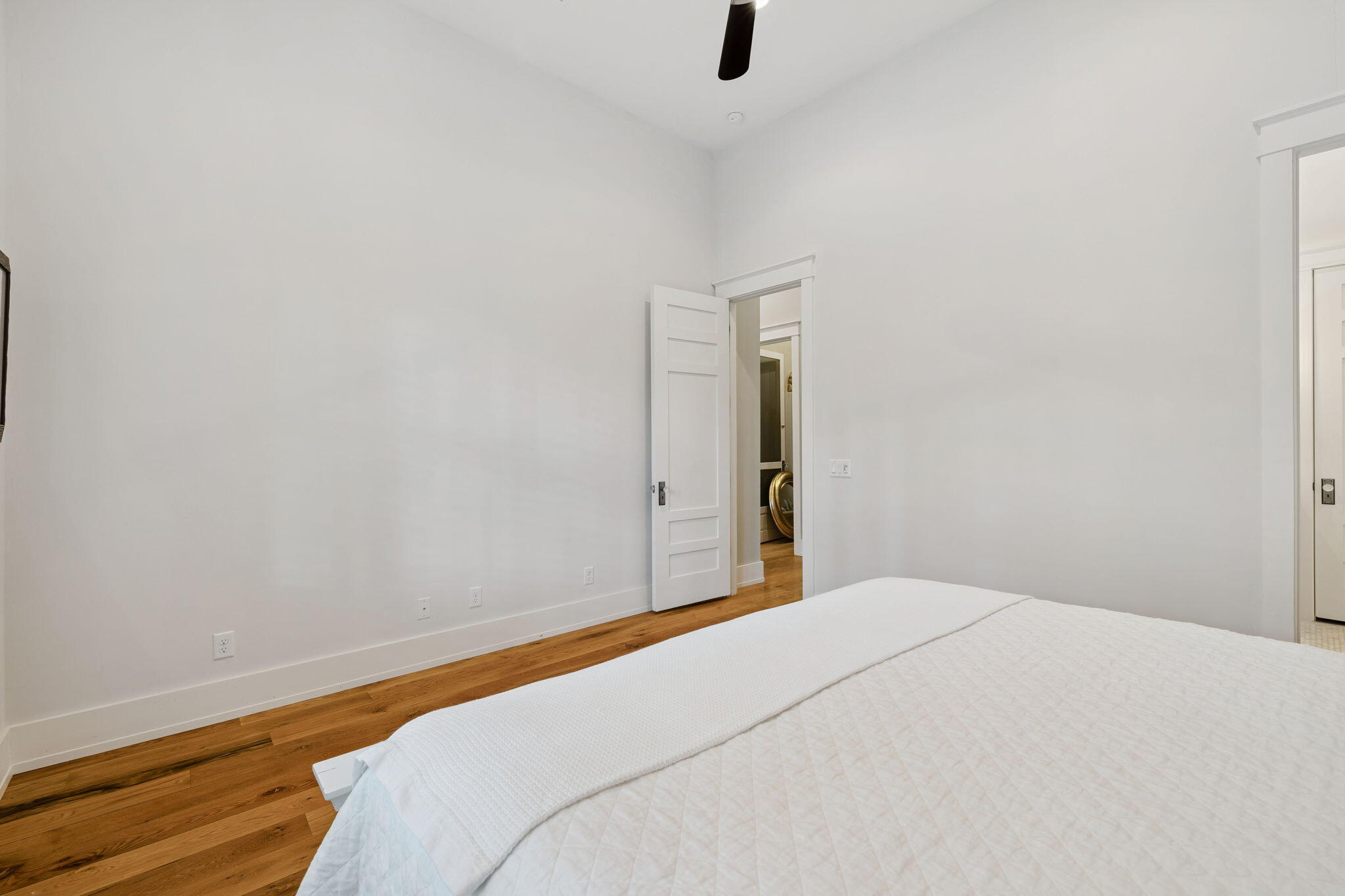 SEA DUNES - Residential