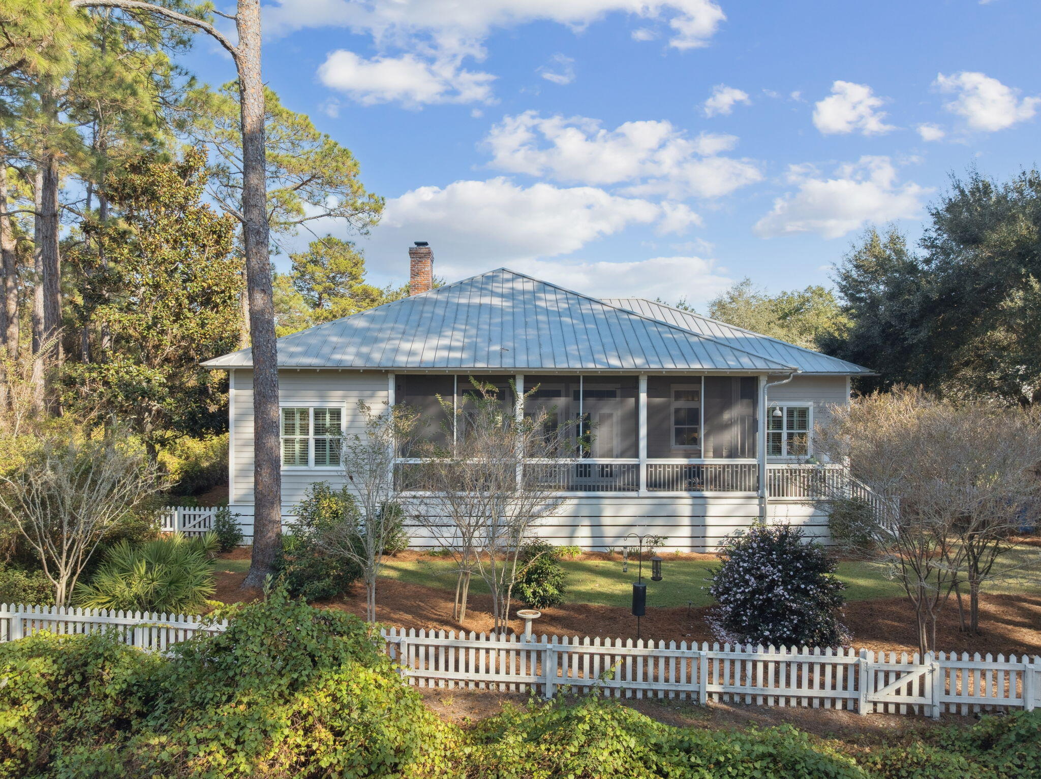 SEA DUNES - Residential