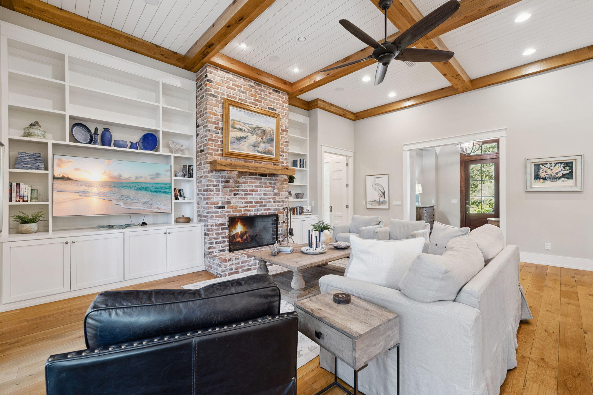 SEA DUNES - Residential