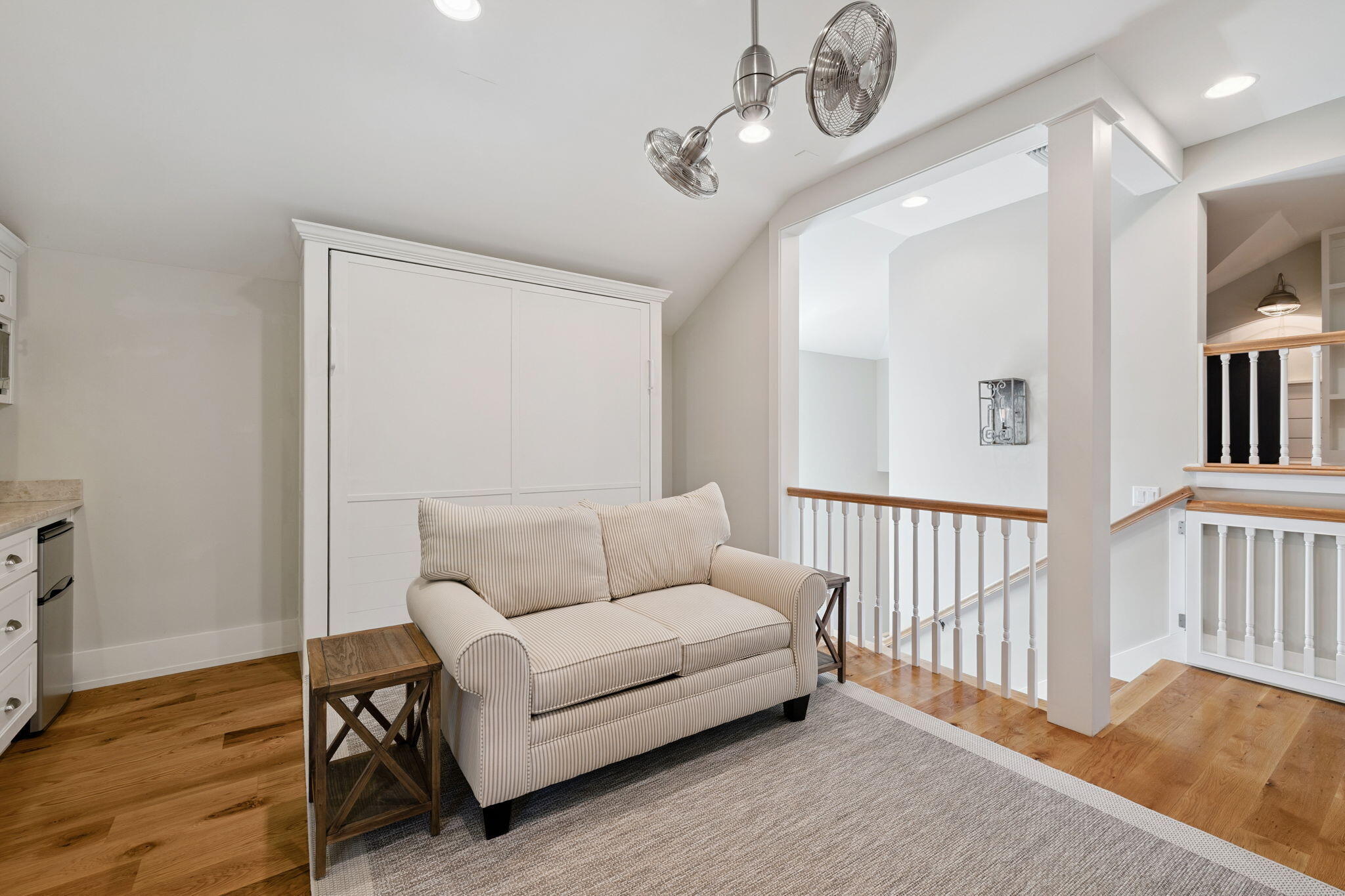 SEA DUNES - Residential