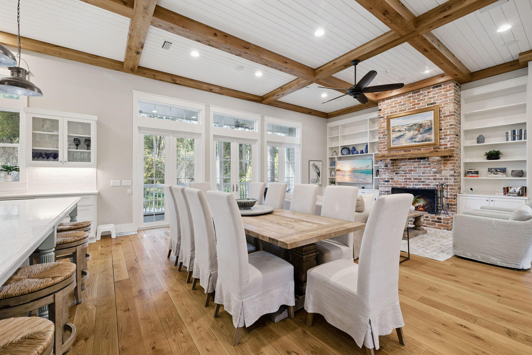 SEA DUNES - Residential