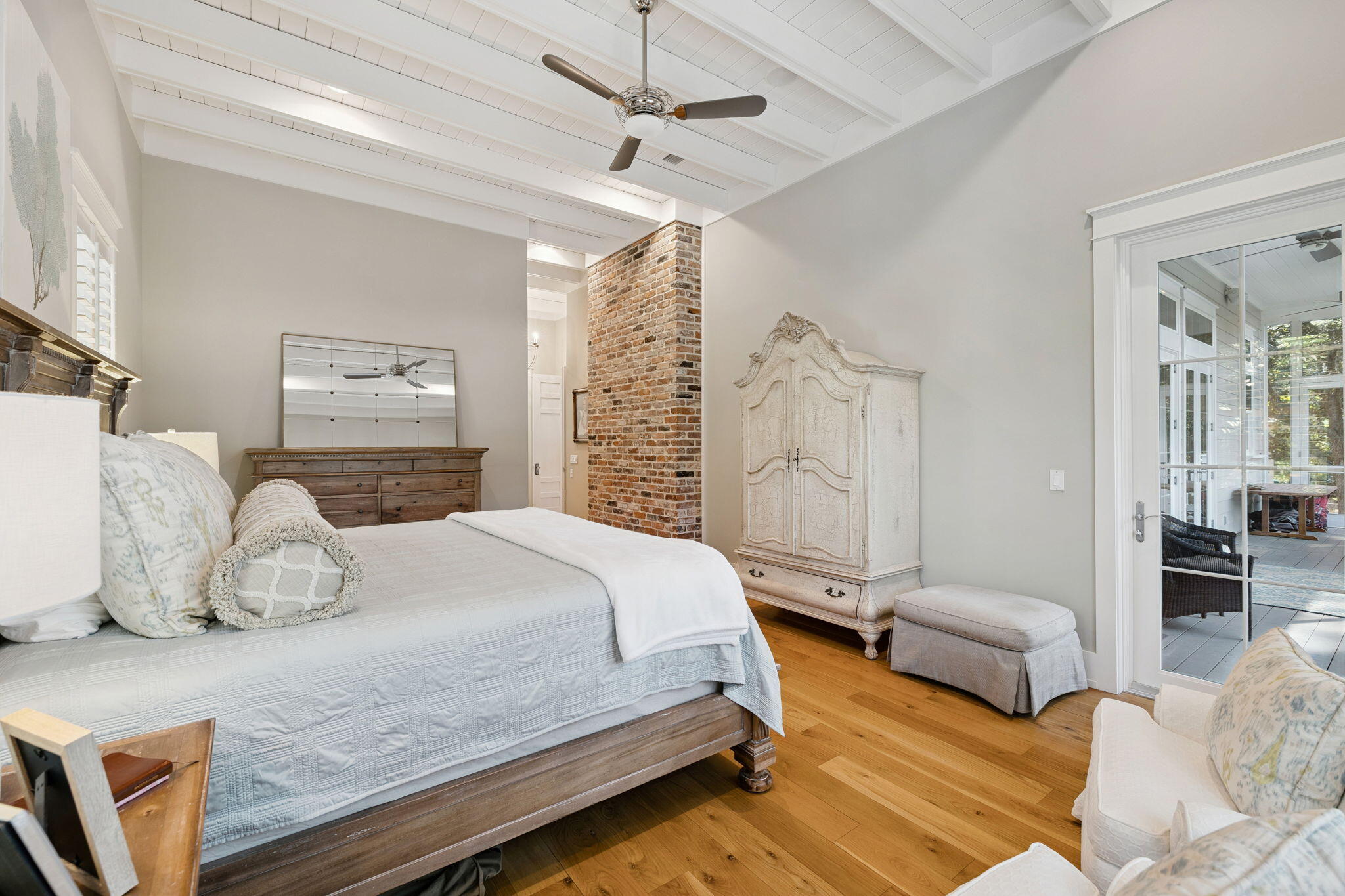 SEA DUNES - Residential