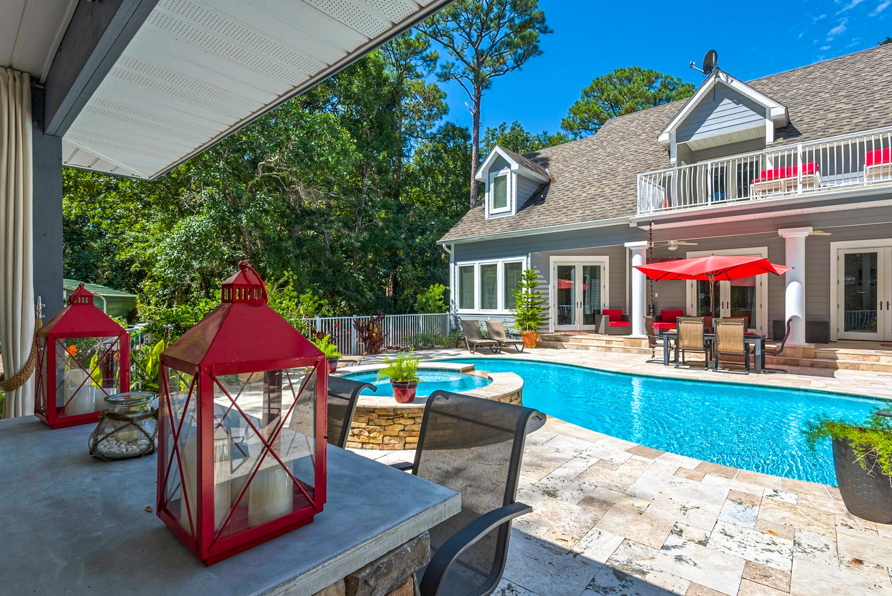 WOODLAND BAYOU ESTATES - Residential