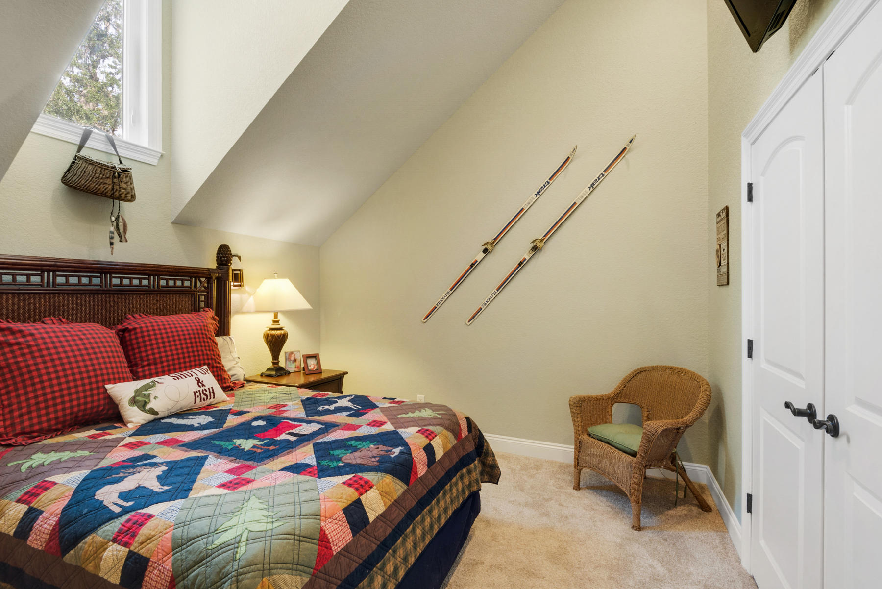 WOODLAND BAYOU ESTATES - Residential