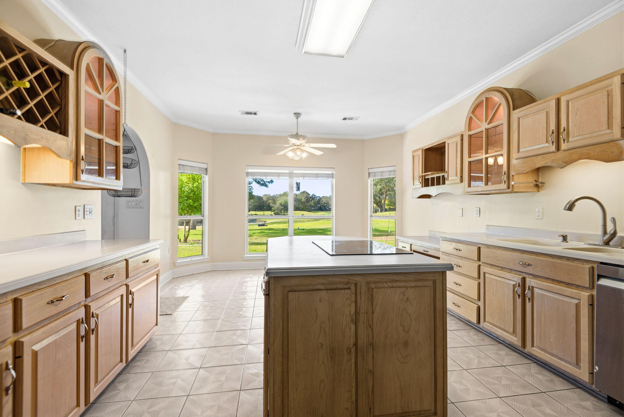 LAKE LORRAINE ESTATES - Residential