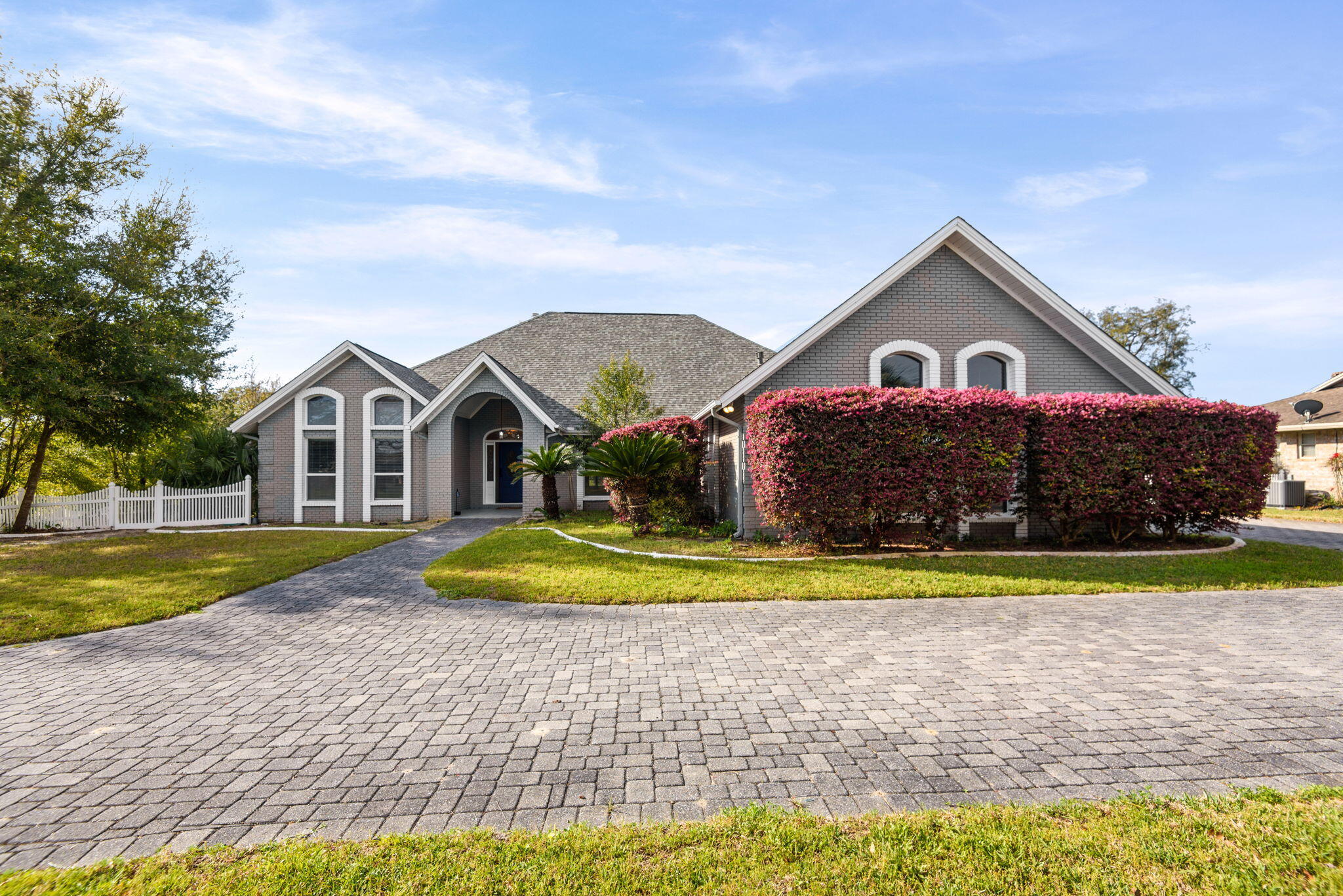 LAKE LORRAINE ESTATES - Residential