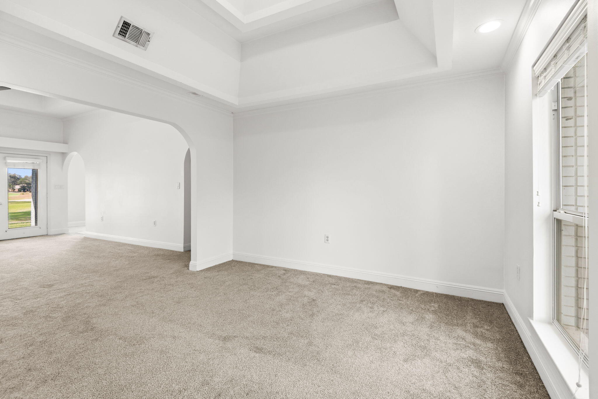 LAKE LORRAINE ESTATES - Residential