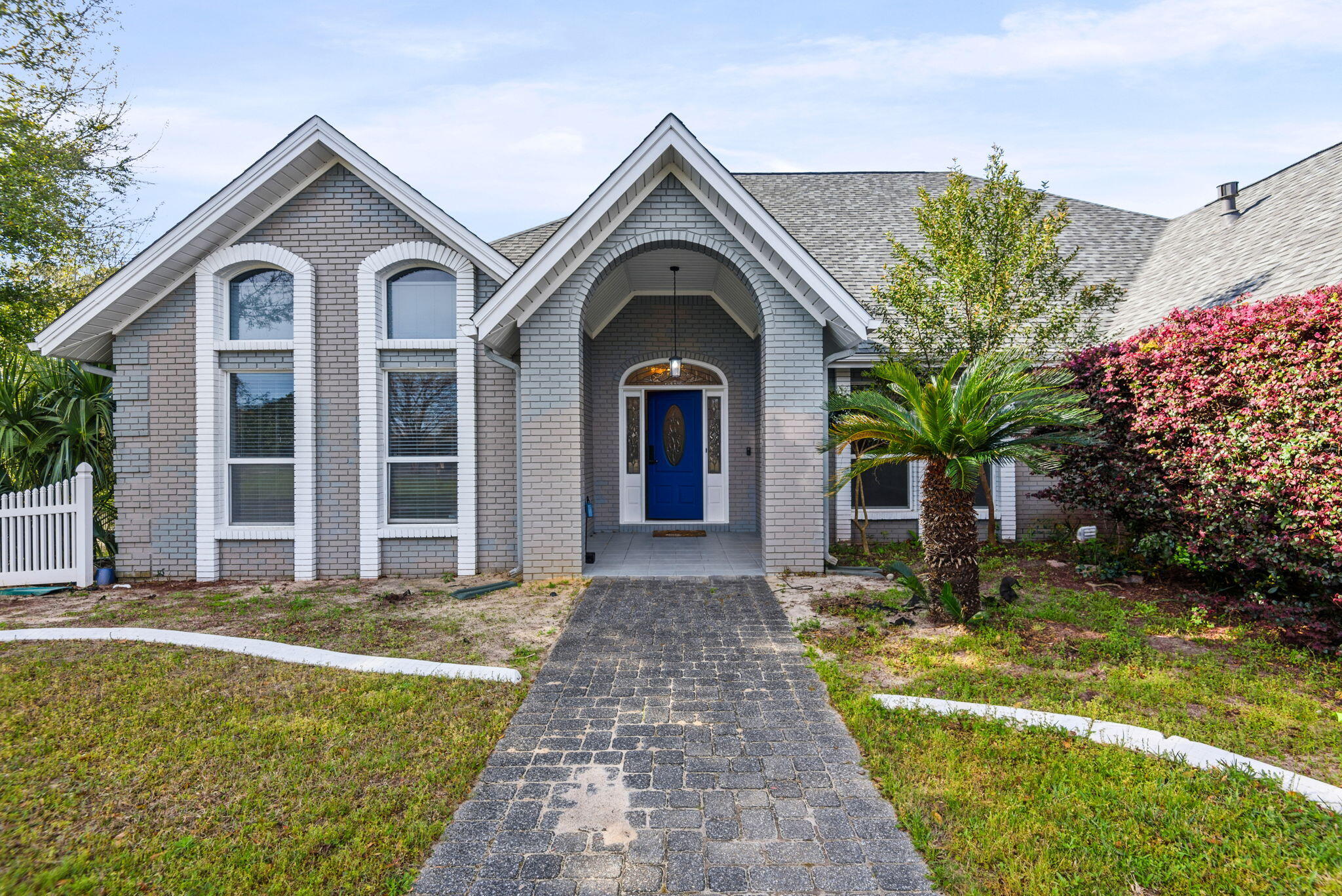 LAKE LORRAINE ESTATES - Residential