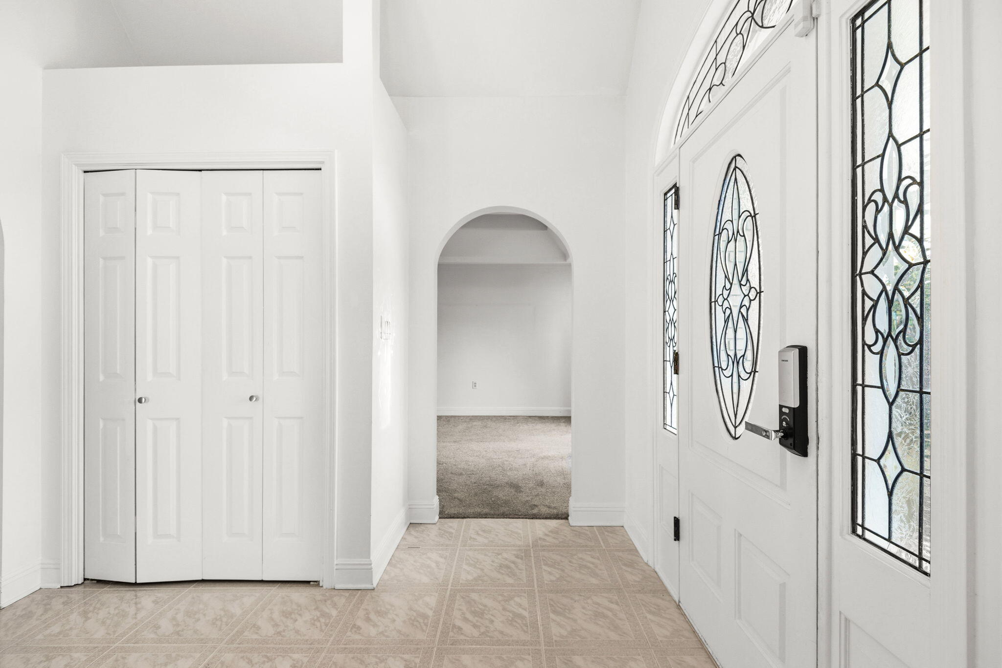 LAKE LORRAINE ESTATES - Residential