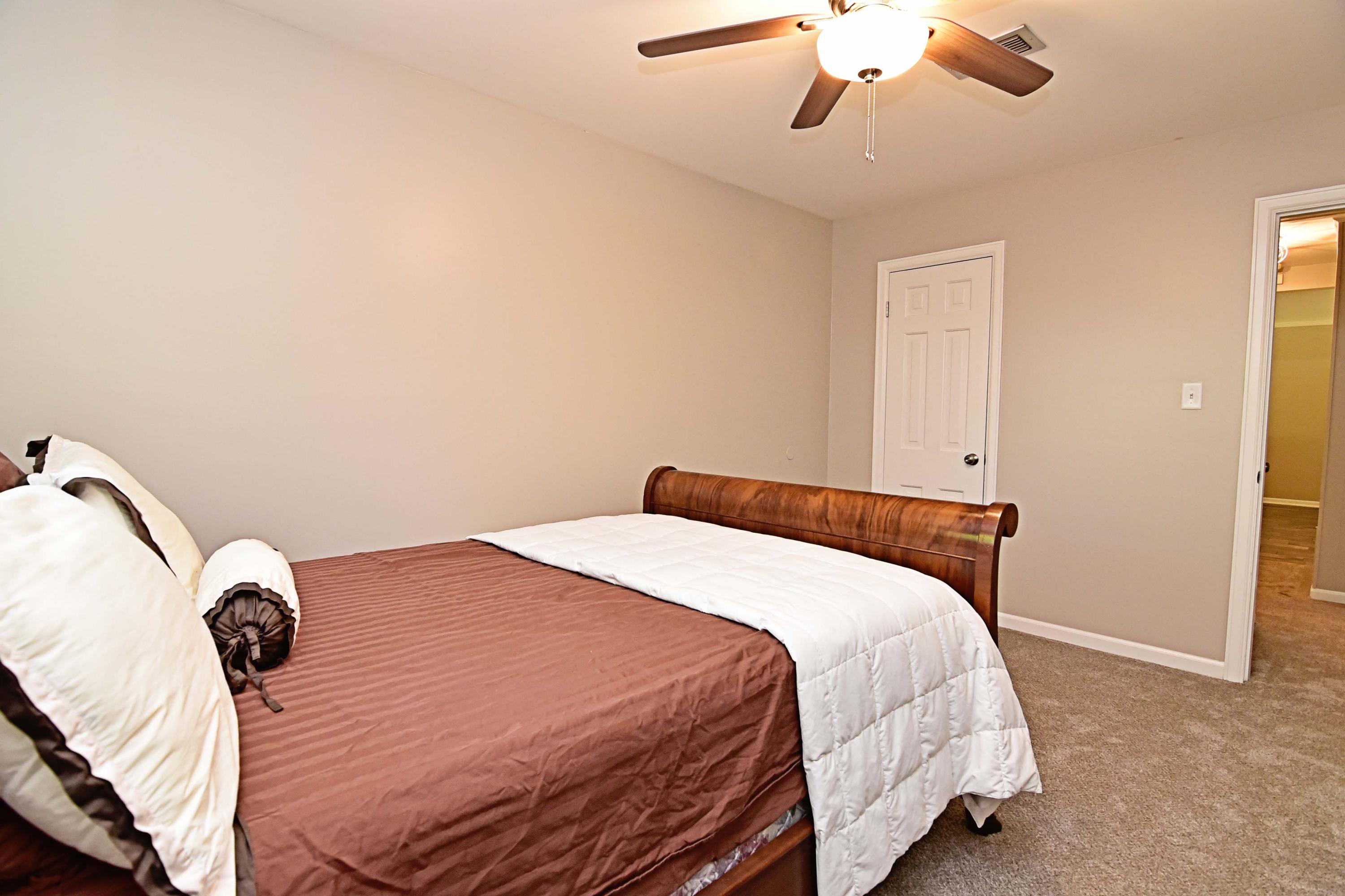 LONGWOOD - Residential