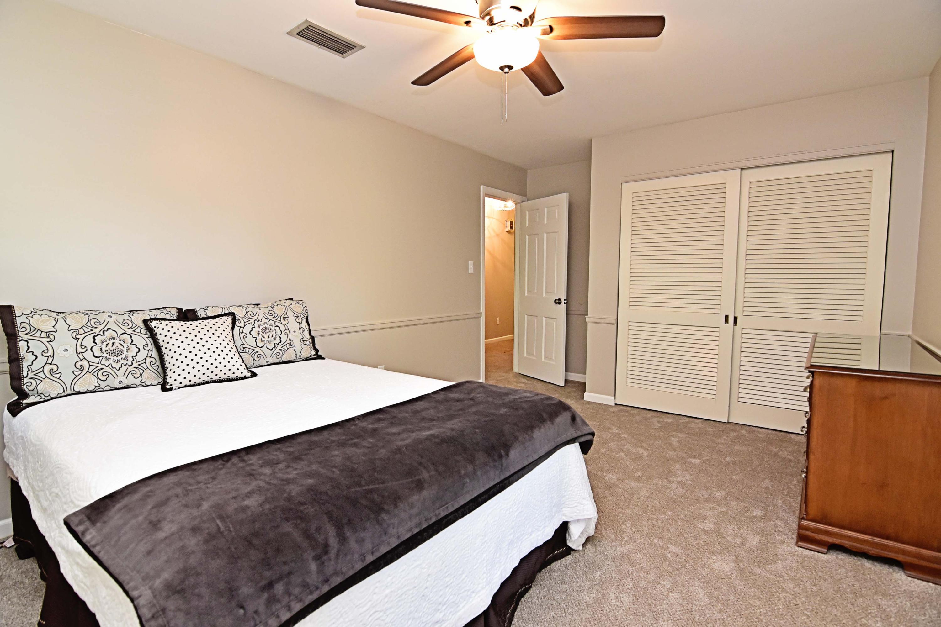 LONGWOOD - Residential