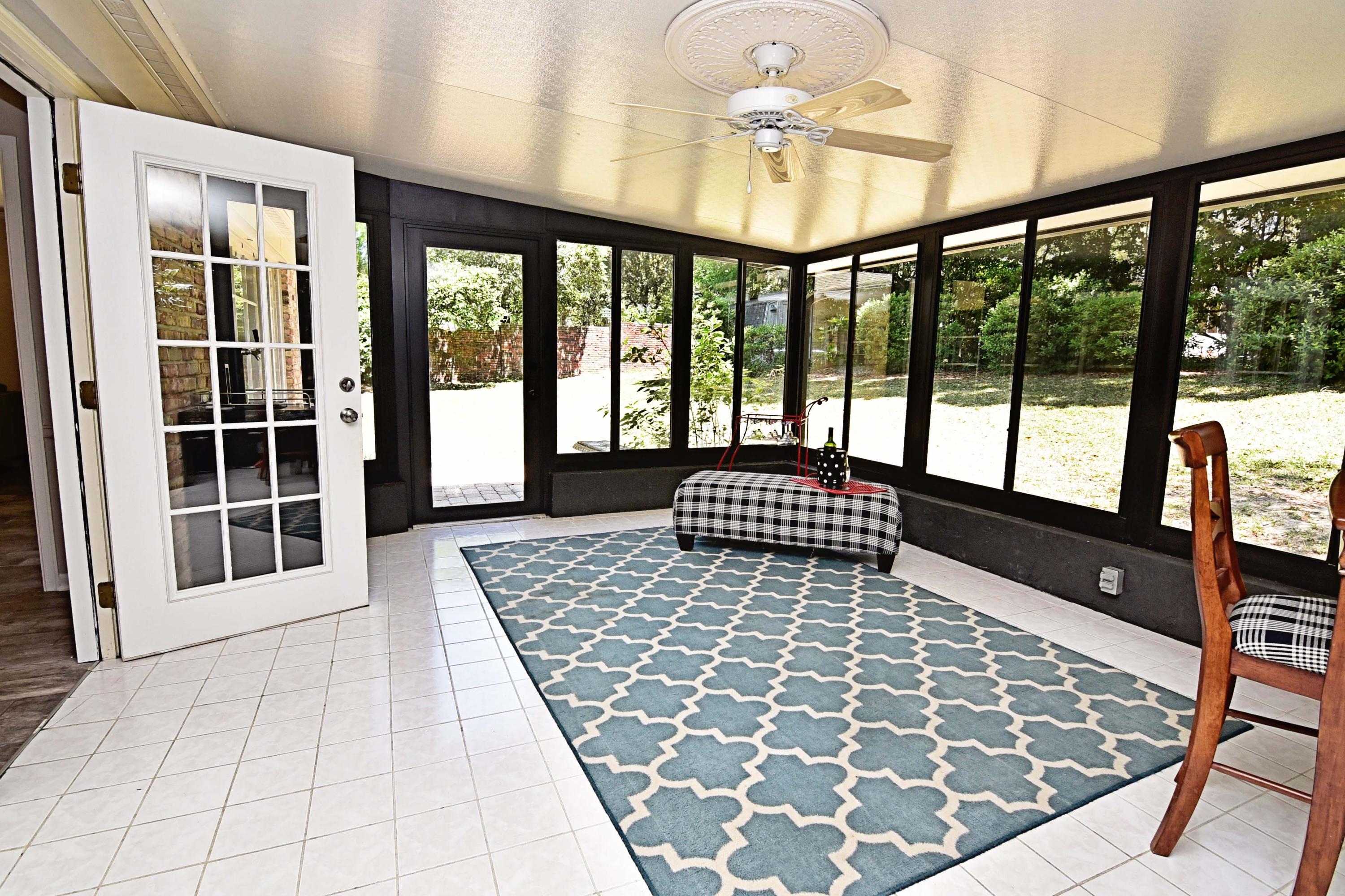 LONGWOOD - Residential