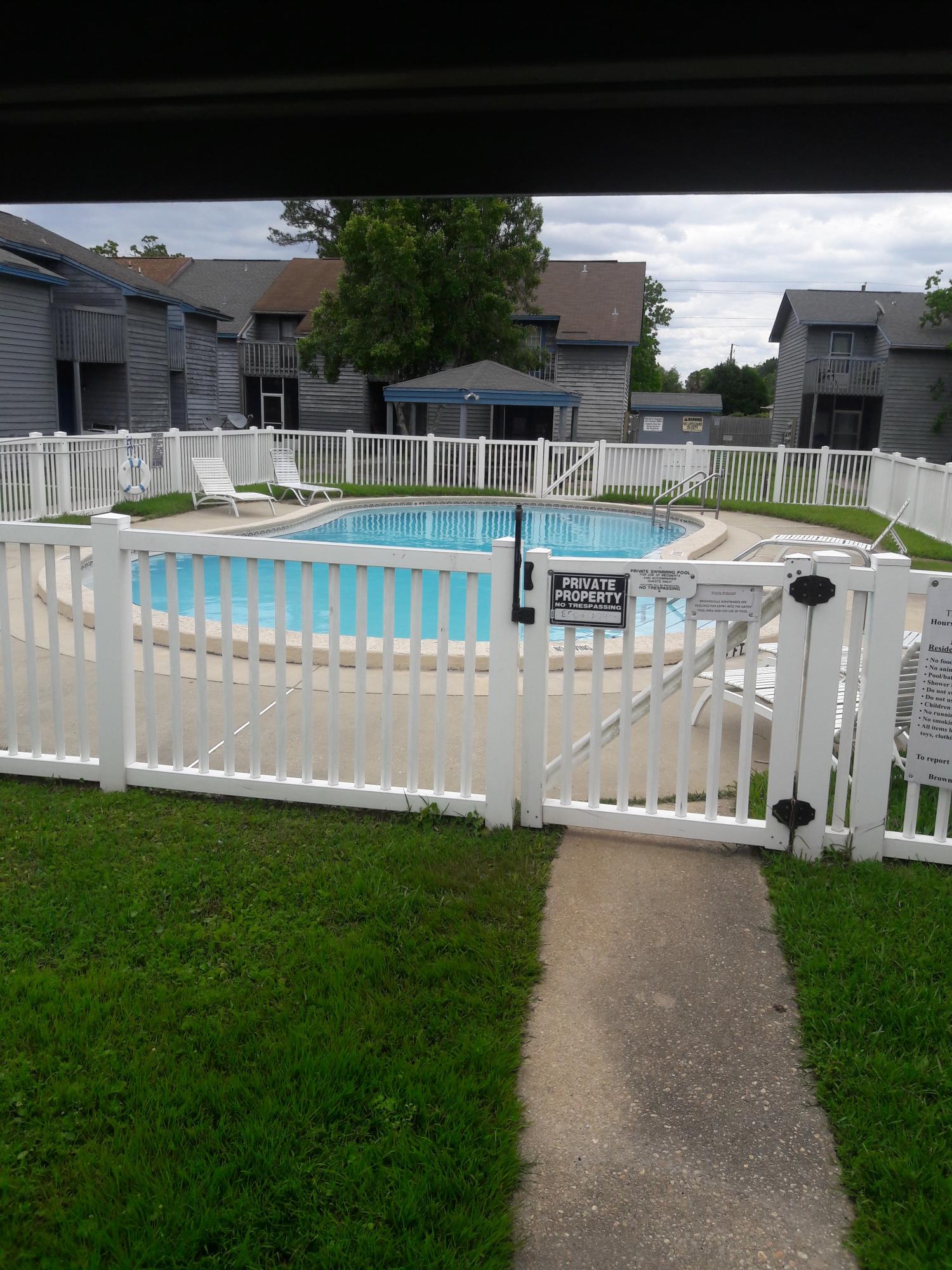 BROWNSVILLE STATION 3 - Residential Lease