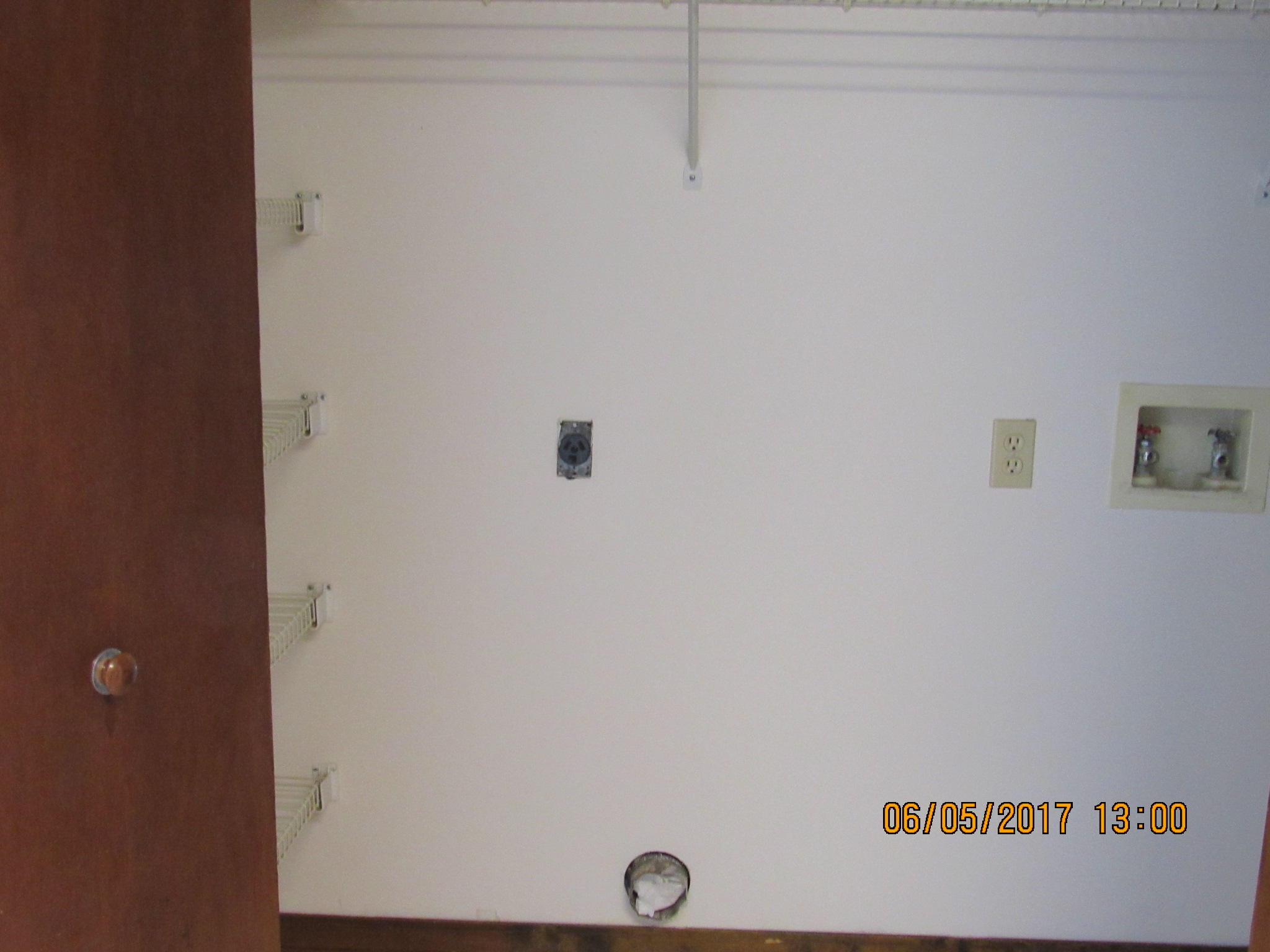 BROWNSVILLE STATION 3 - Residential Lease