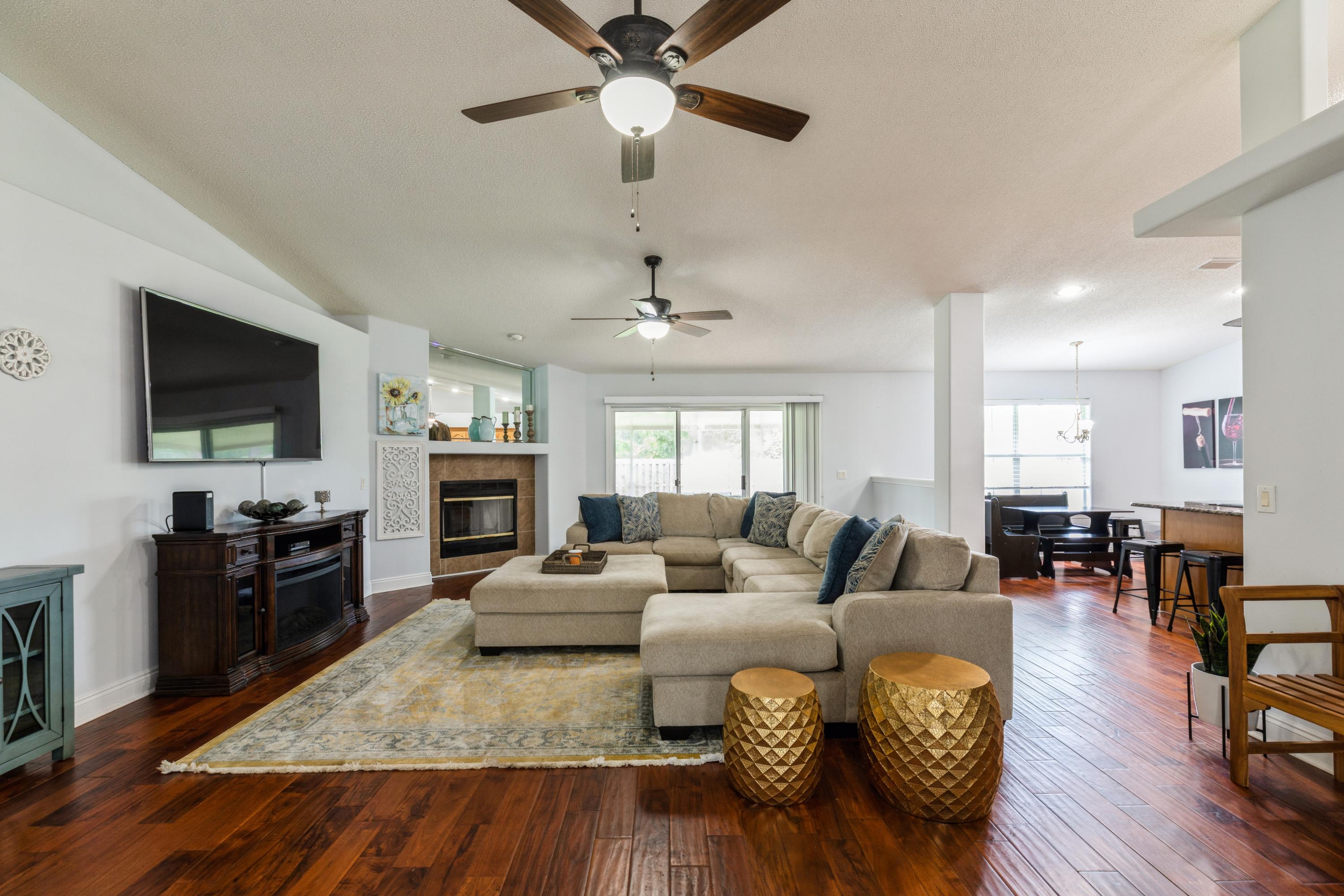 1105- Holley by the Sea Area - Residential