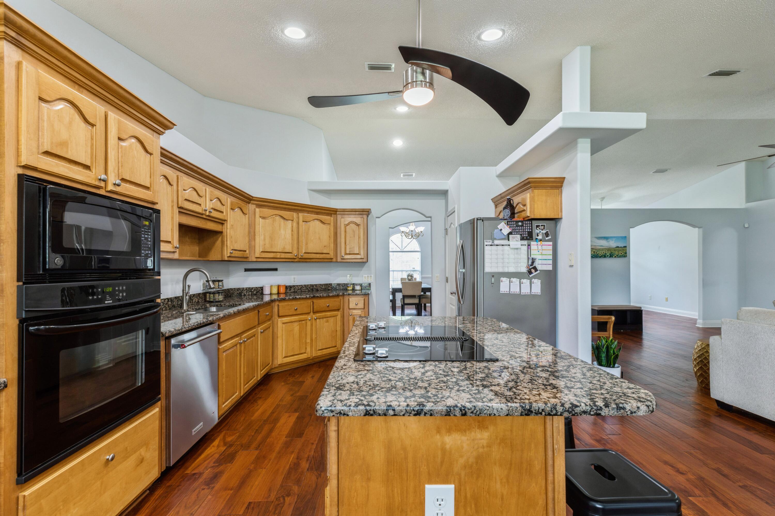 1105- Holley by the Sea Area - Residential