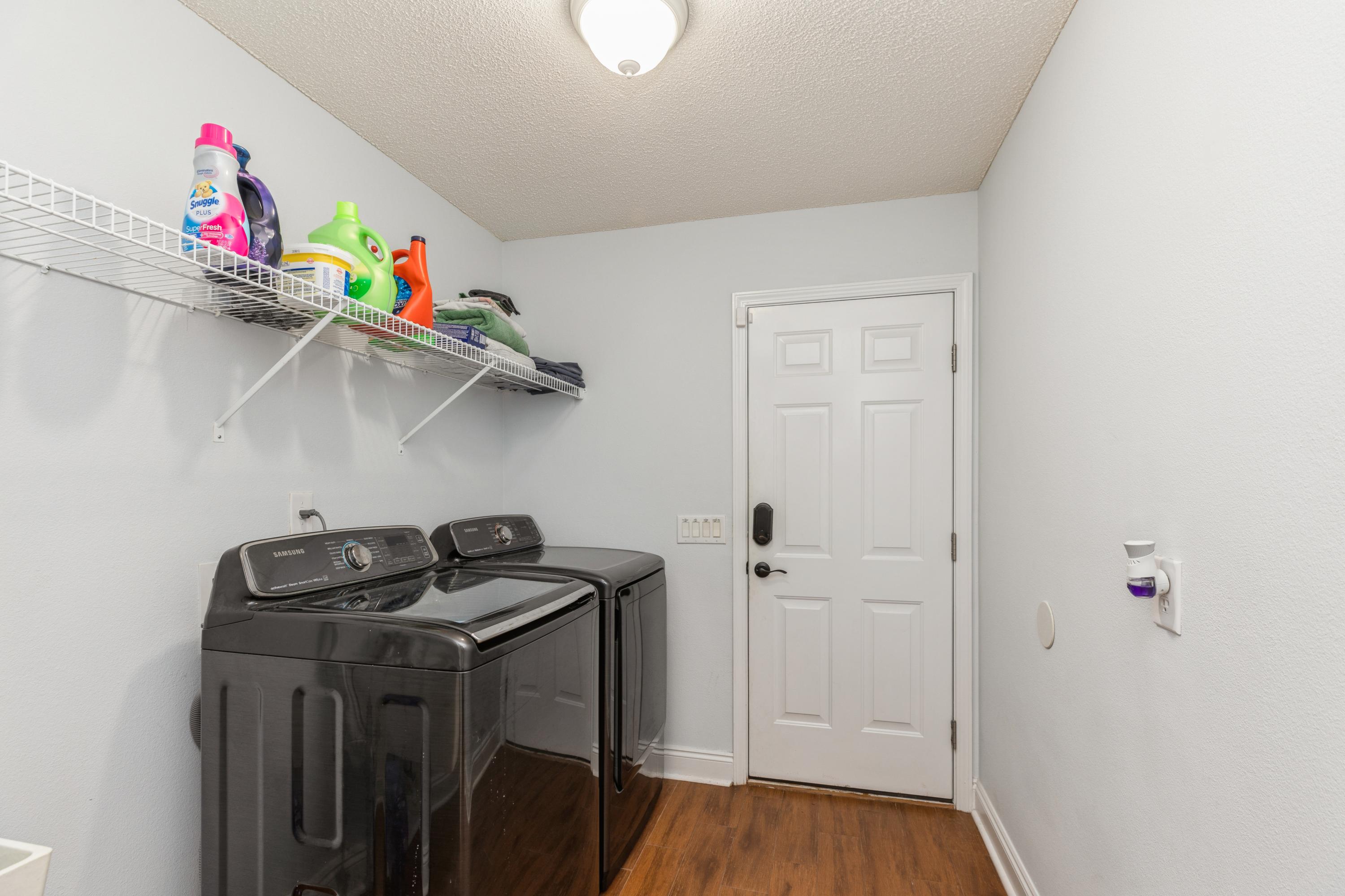 1105- Holley by the Sea Area - Residential