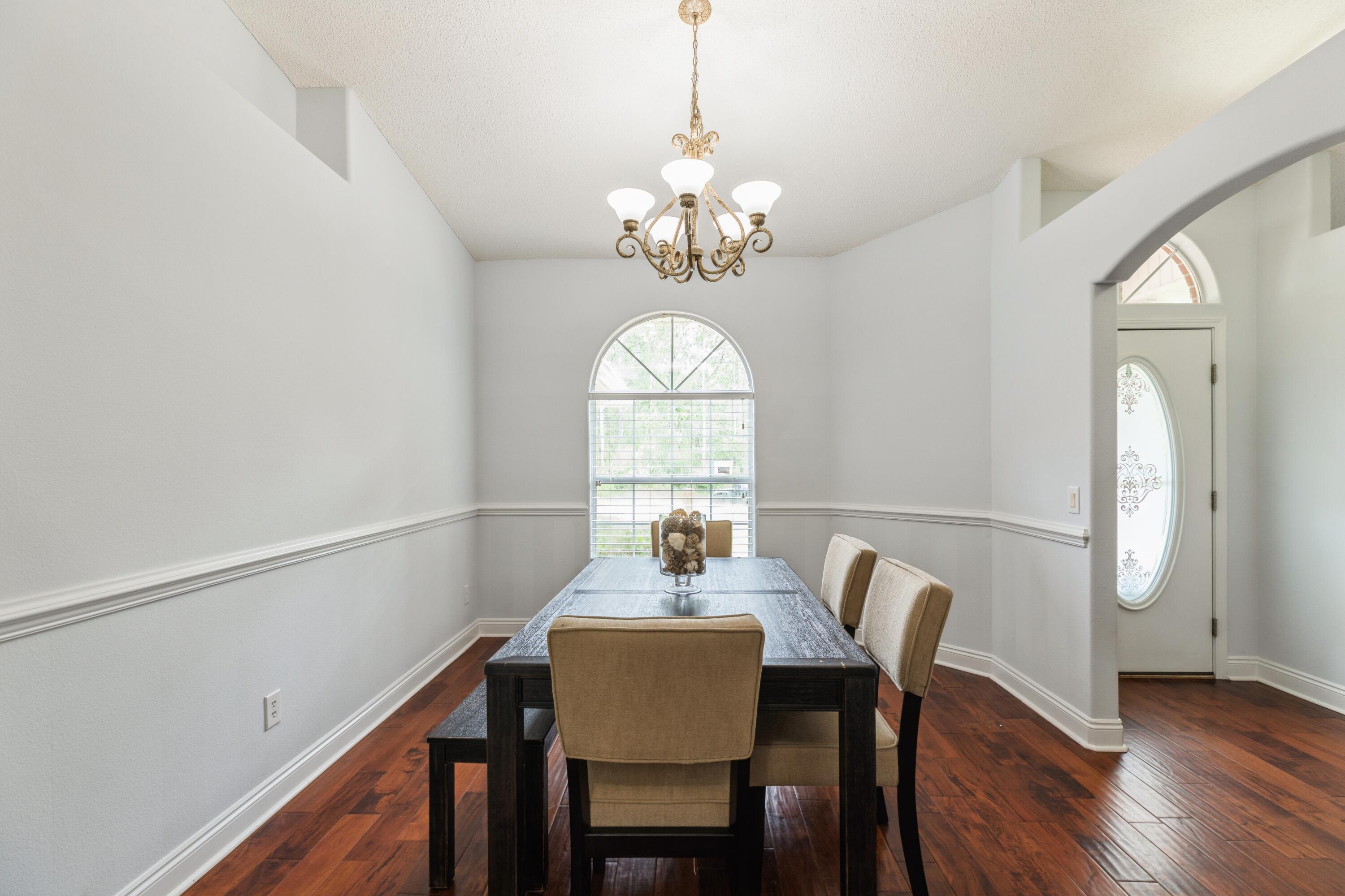 1105- Holley by the Sea Area - Residential