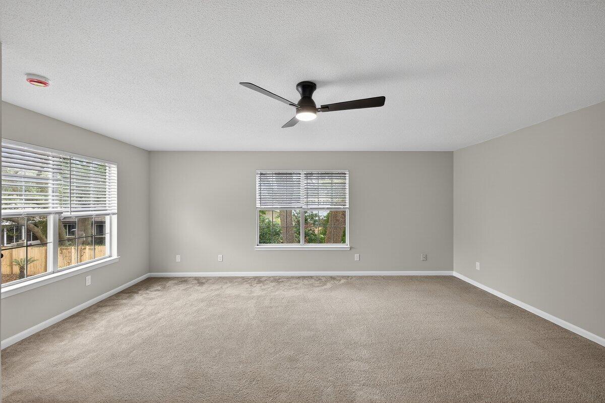 KENWOOD FIRST ADDITION LOT 4 BLK C - Residential