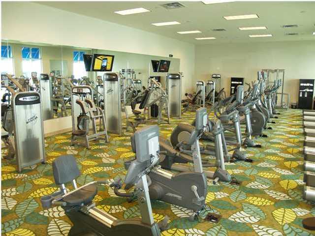 THE PALMS OF DESTIN - Residential Lease