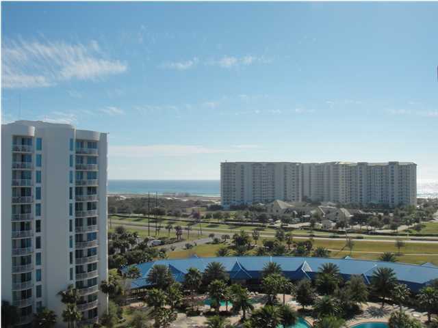THE PALMS OF DESTIN - Residential Lease