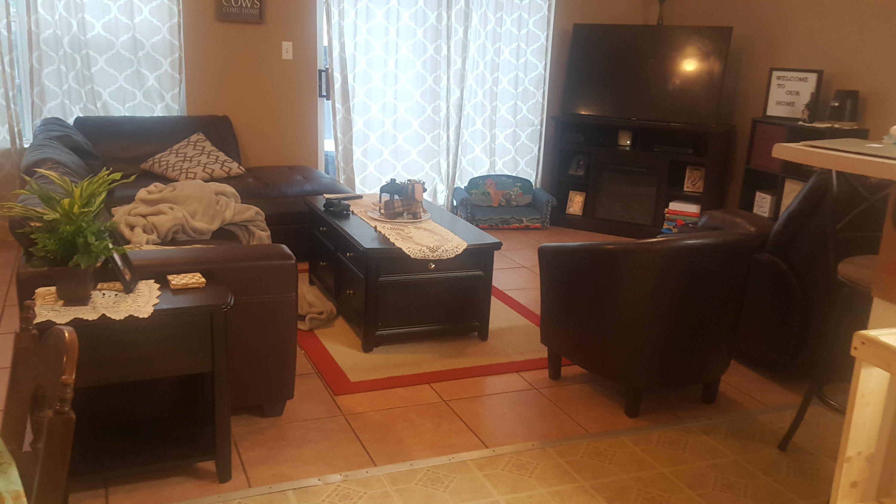 DOMENICAS COVE T/H - Residential Lease