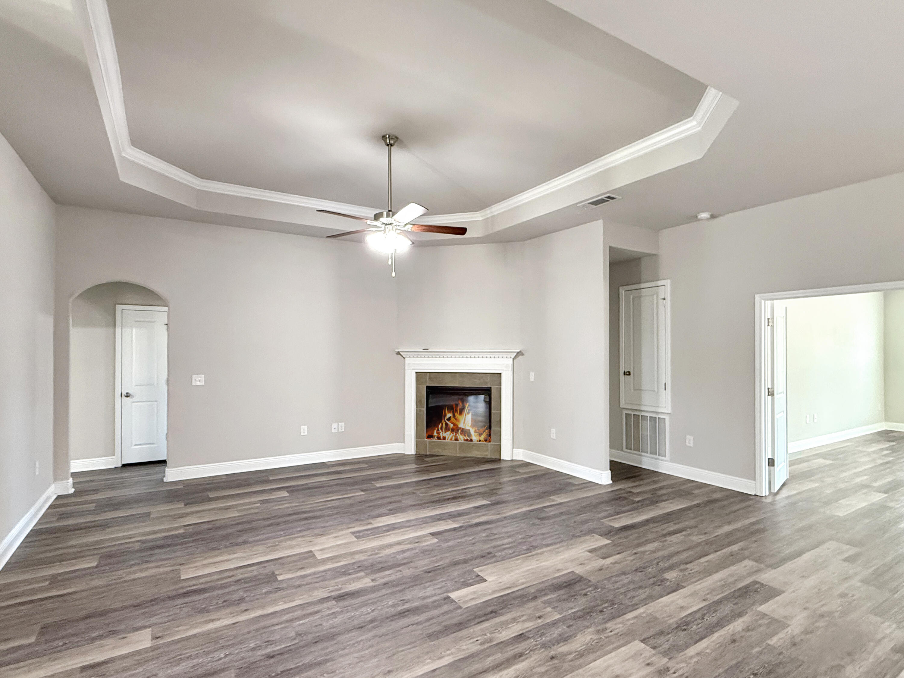 HOMEWOOD EST - Residential