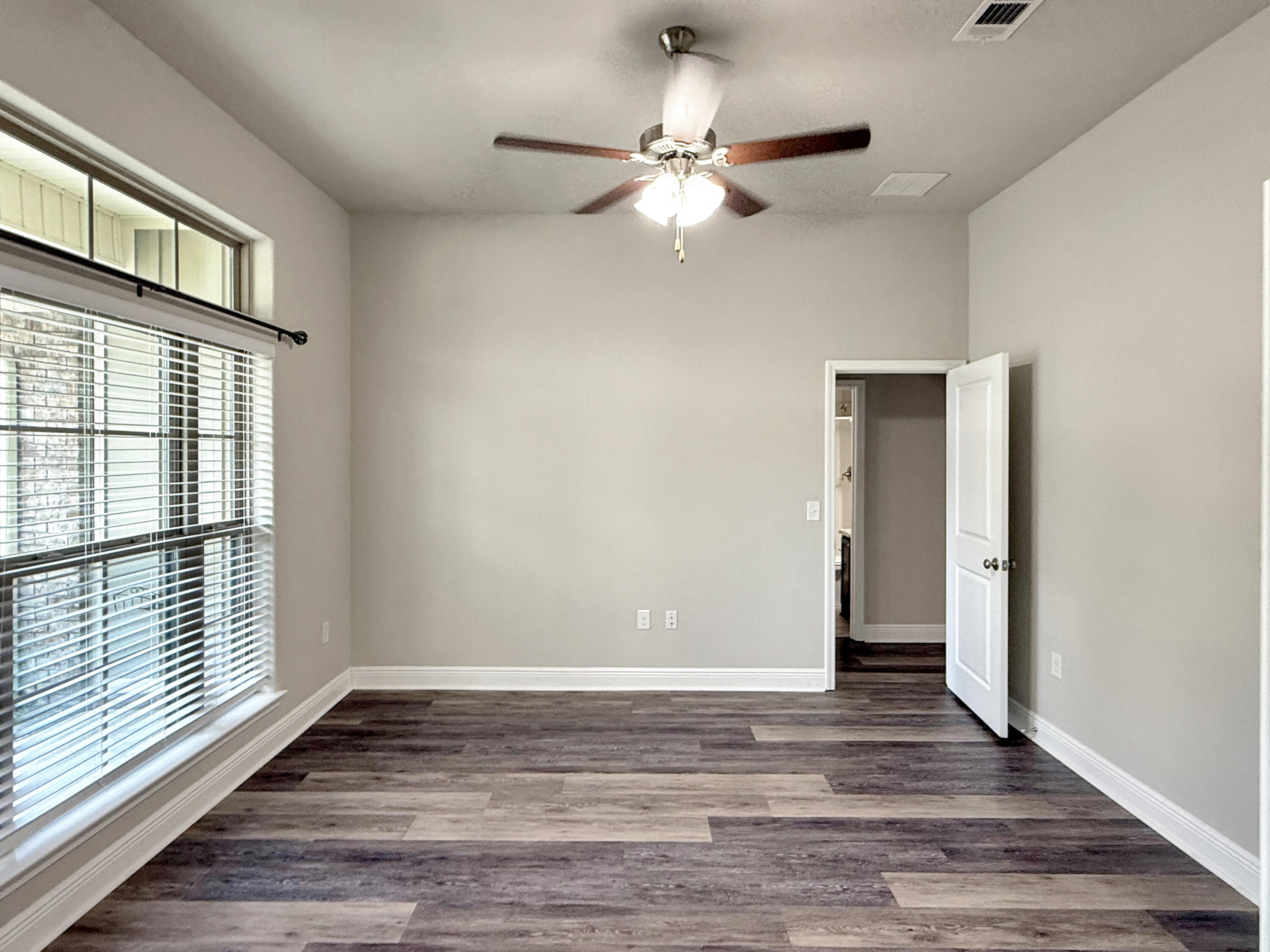 HOMEWOOD EST - Residential
