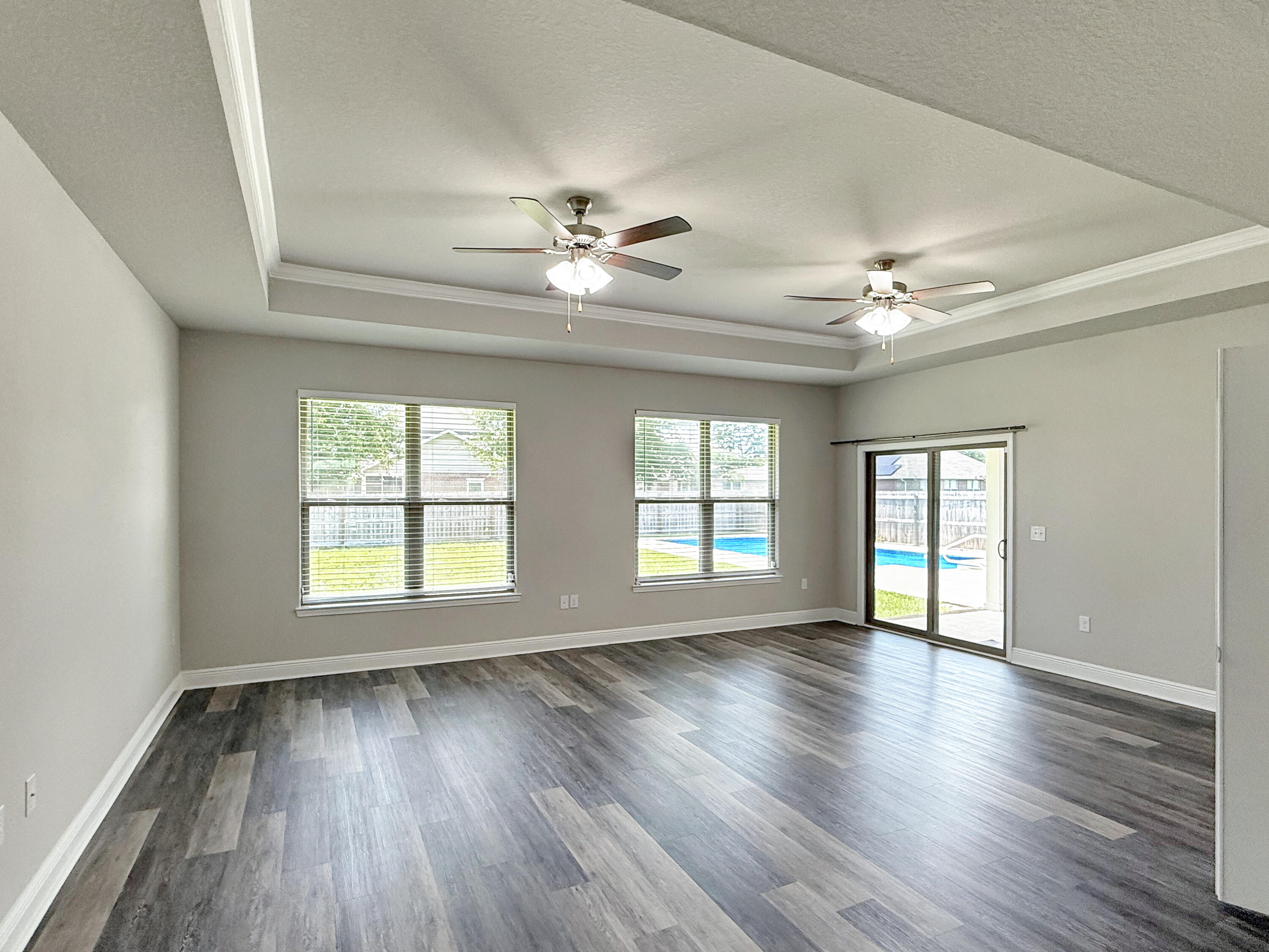 HOMEWOOD EST - Residential