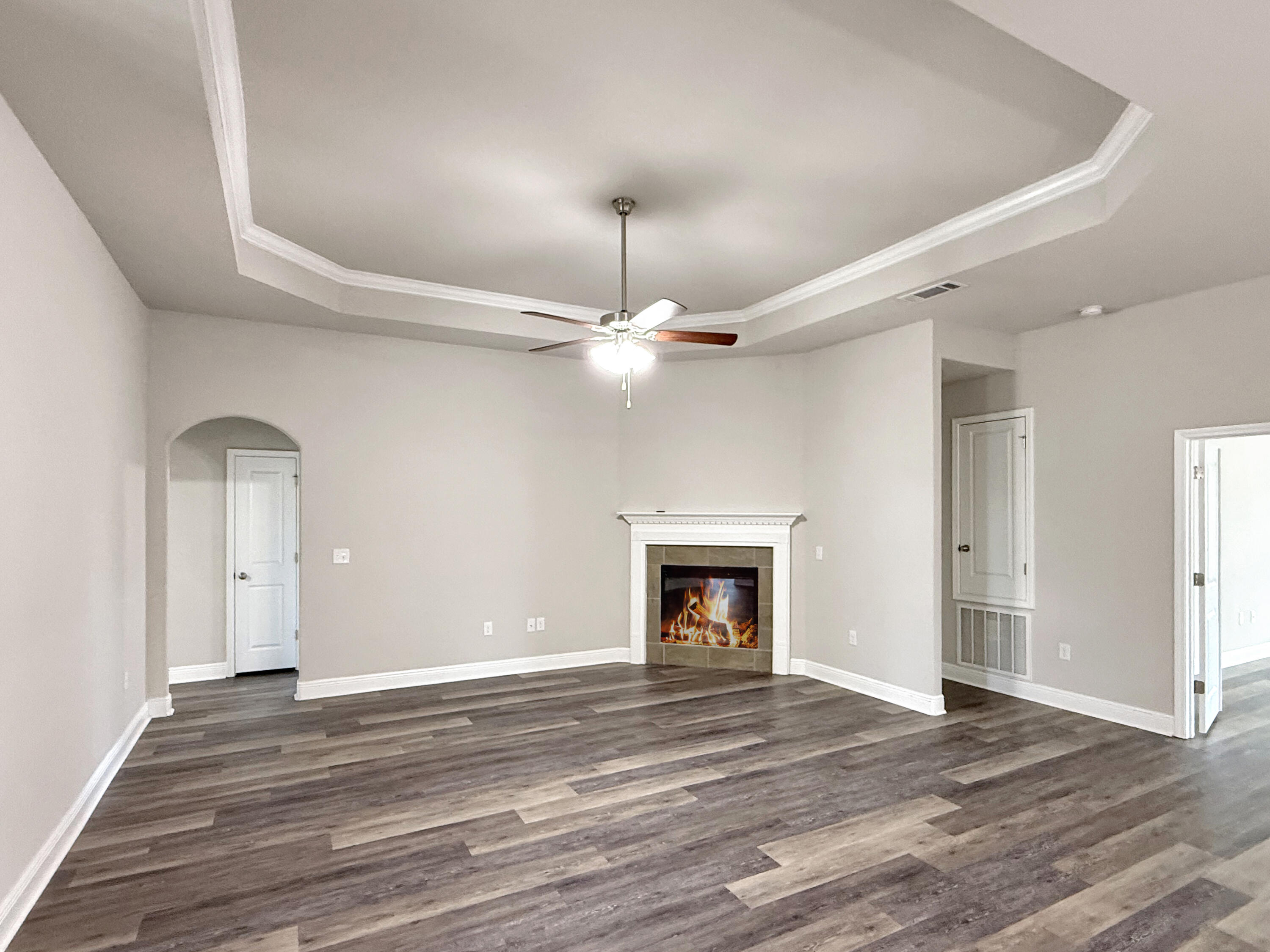 HOMEWOOD EST - Residential
