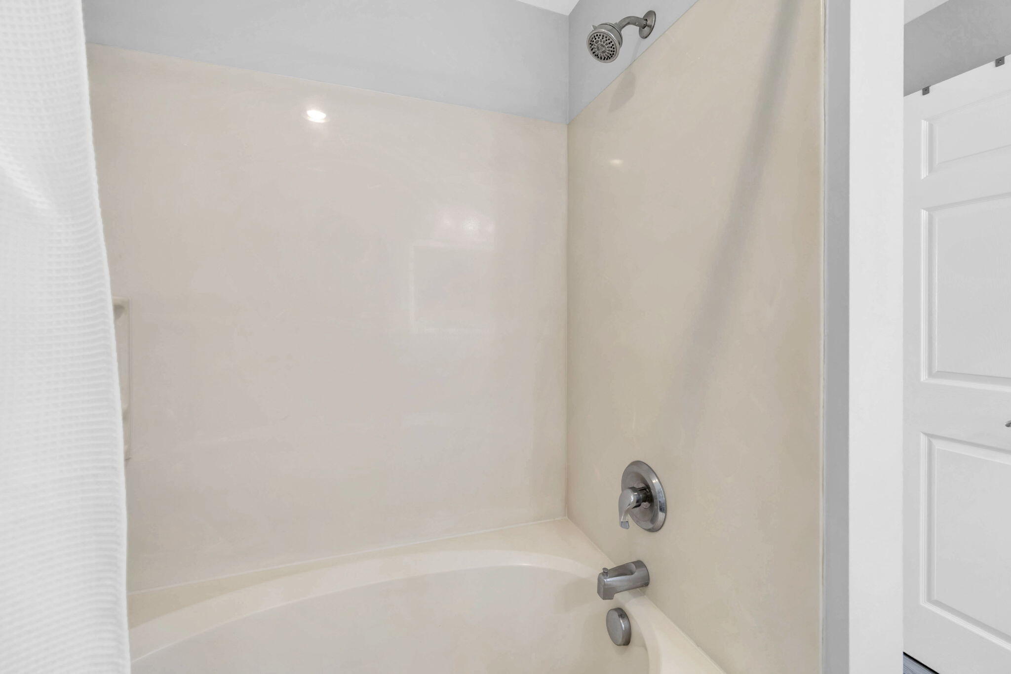 SUMMER PLACE - Residential