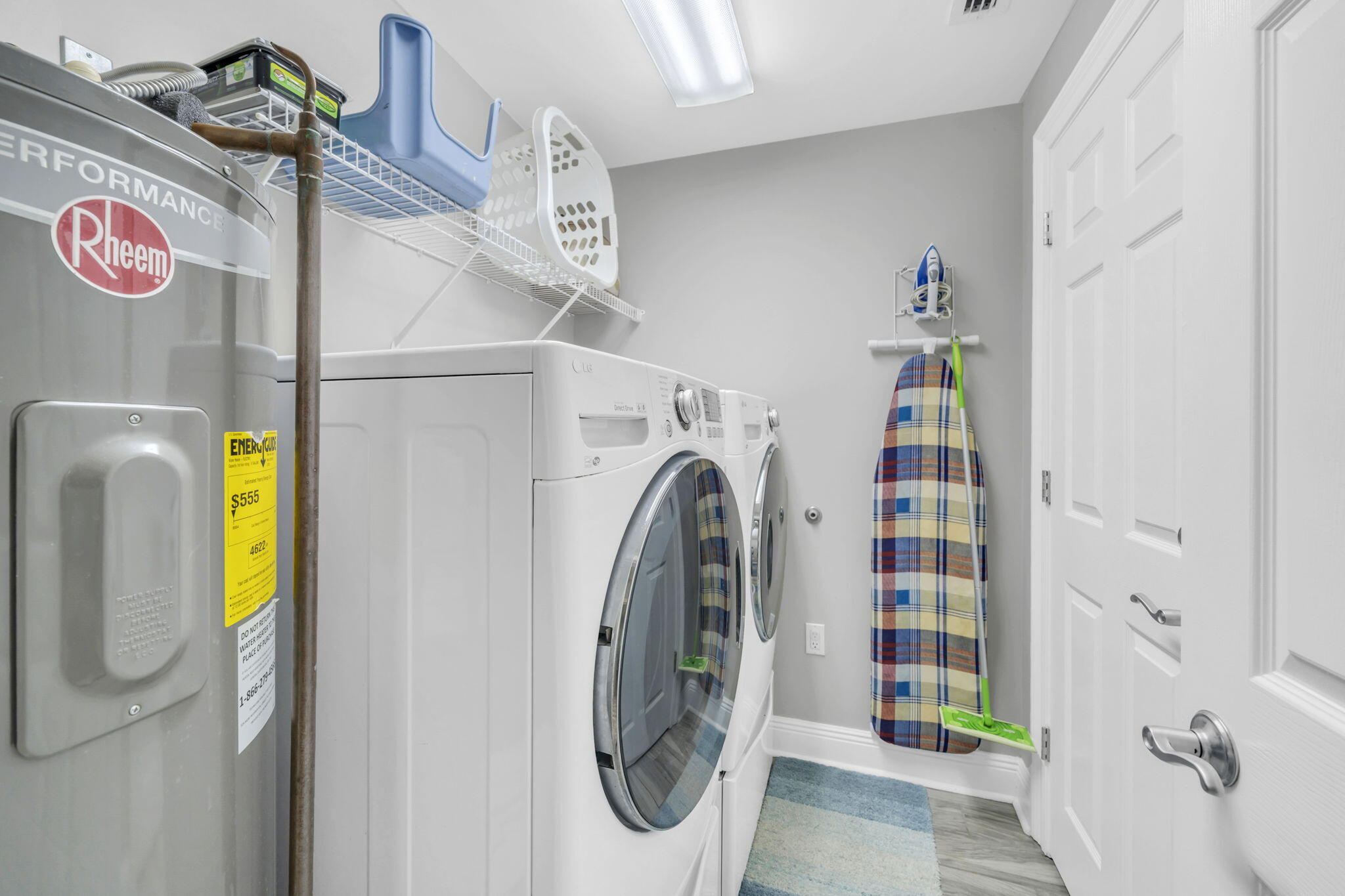 SUMMER PLACE - Residential