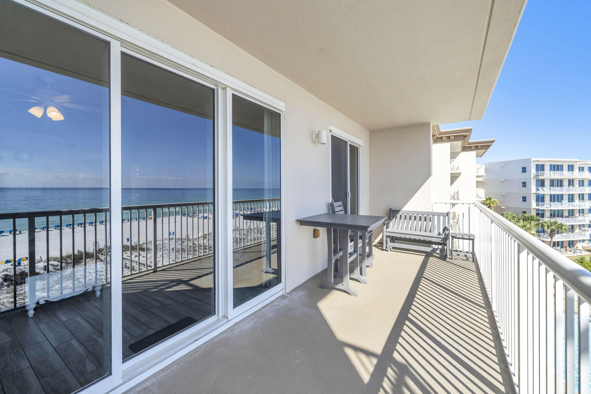 SUMMER PLACE - Residential