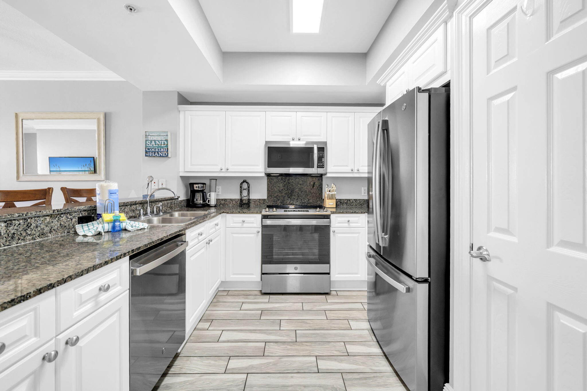 SUMMER PLACE - Residential