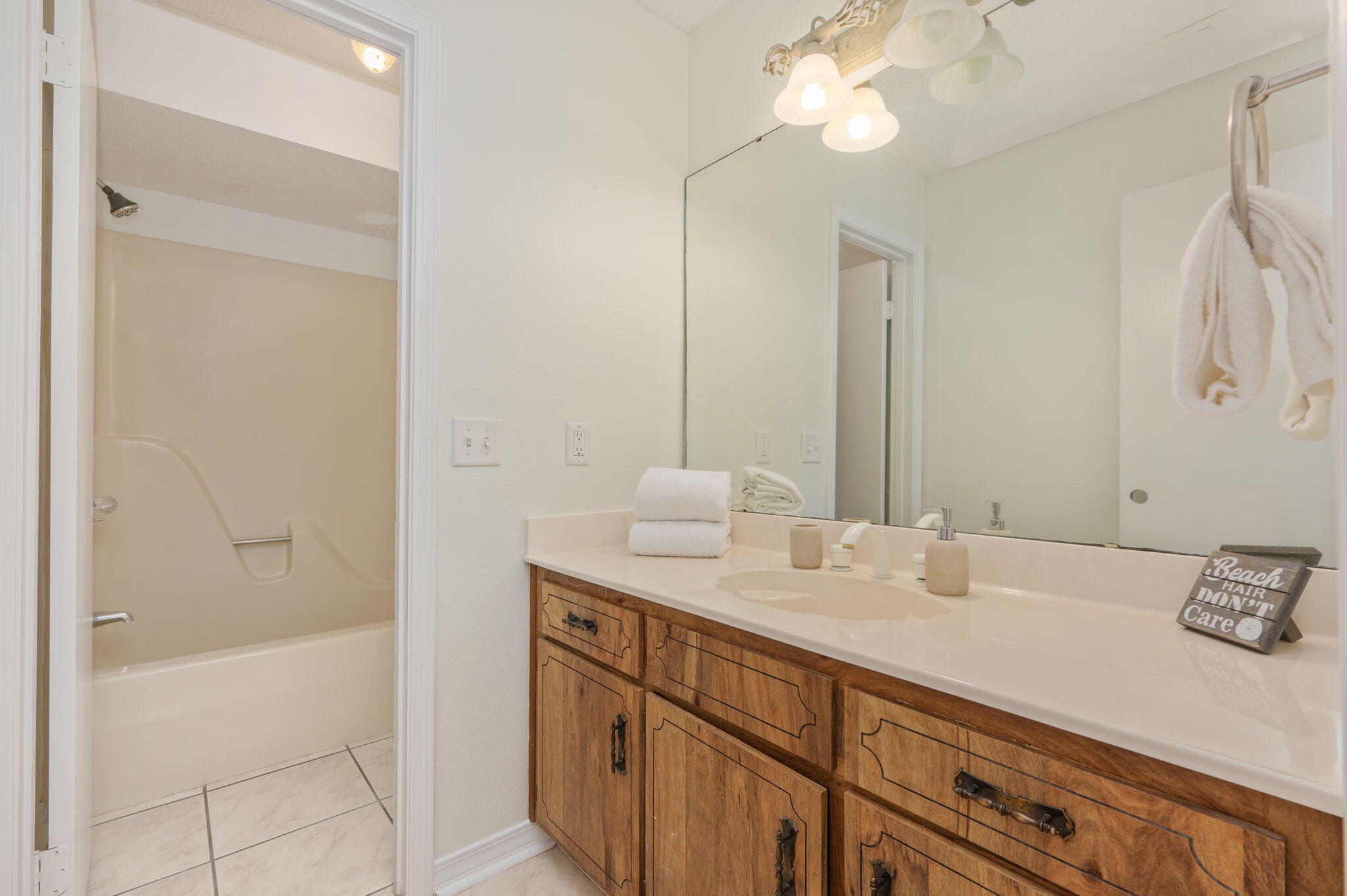 CAJUN BELLE TOWNHOUSES - Residential