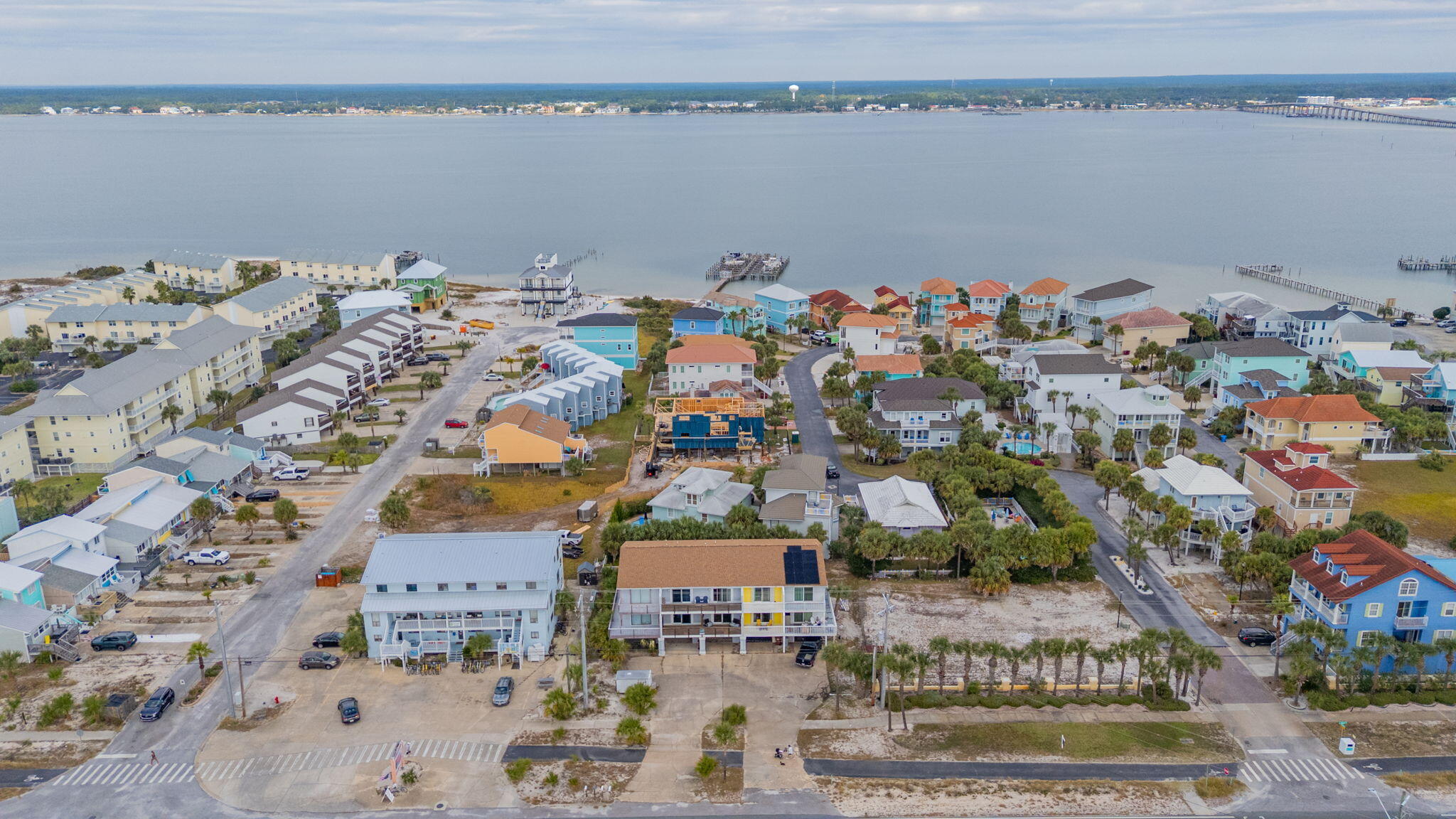 CAJUN BELLE TOWNHOUSES - Residential