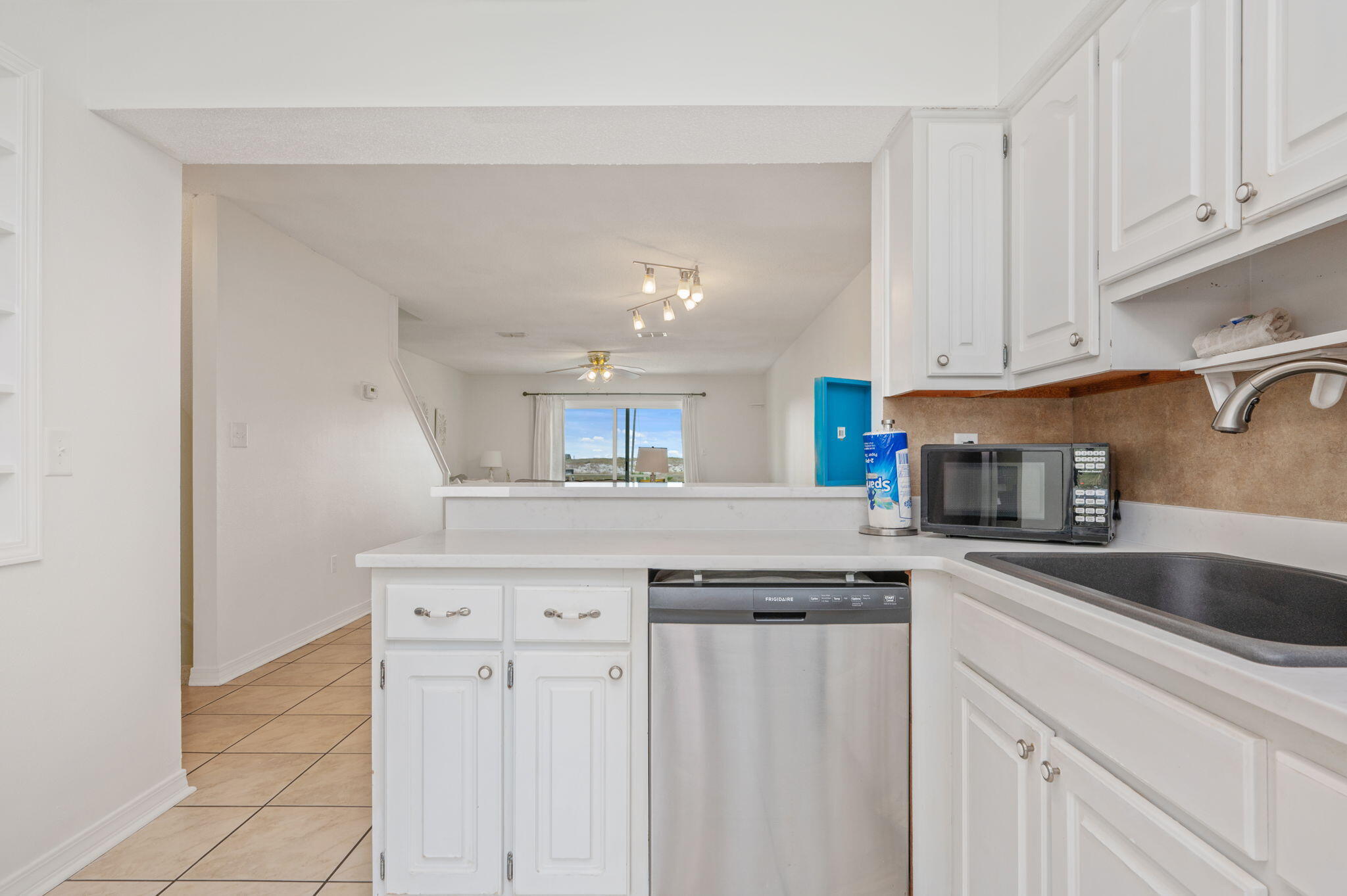 CAJUN BELLE TOWNHOUSES - Residential