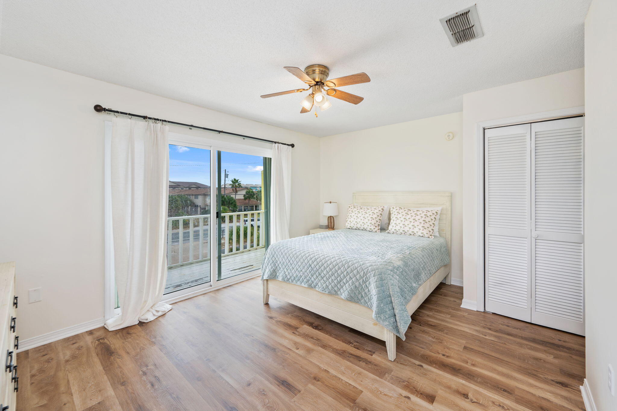 CAJUN BELLE TOWNHOUSES - Residential