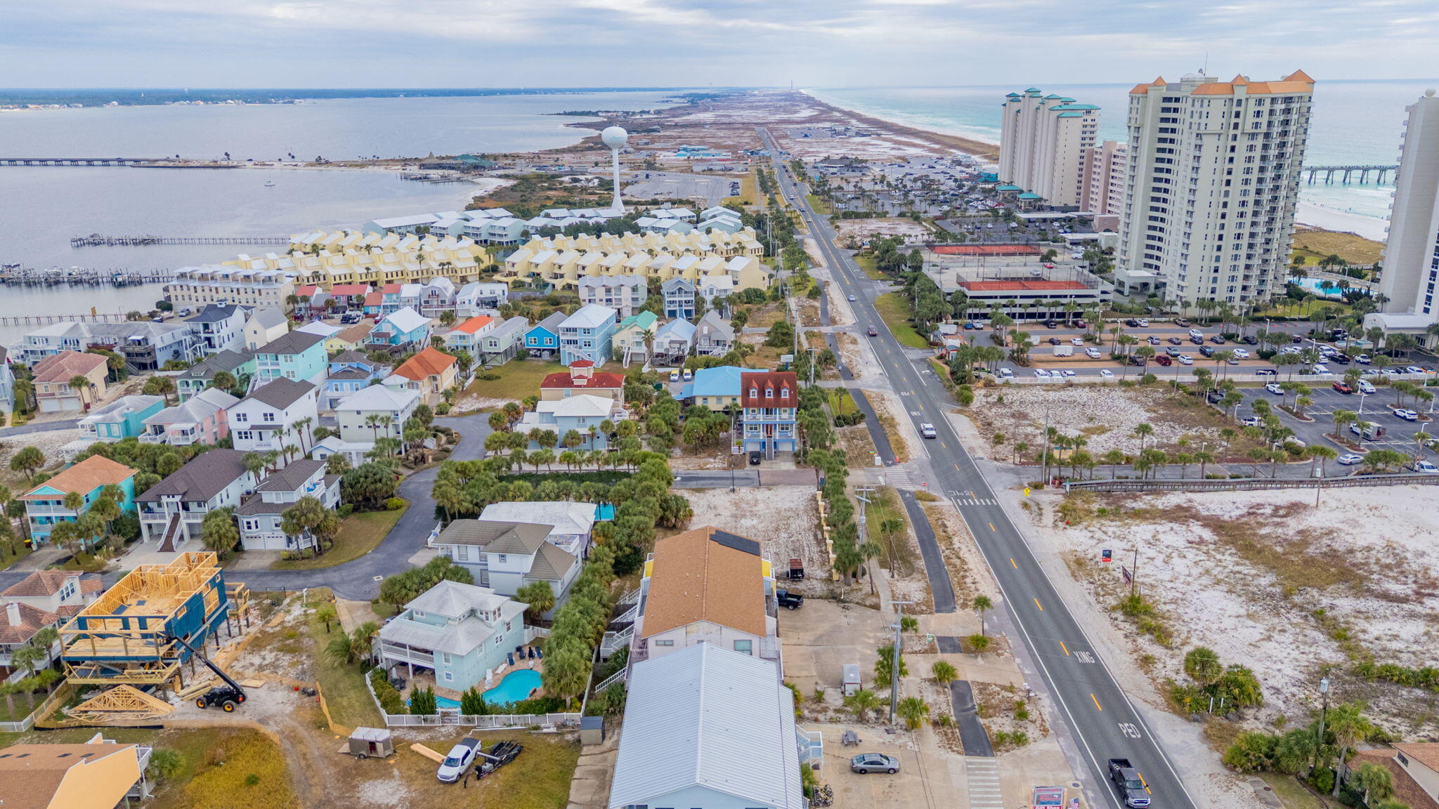 CAJUN BELLE TOWNHOUSES - Residential