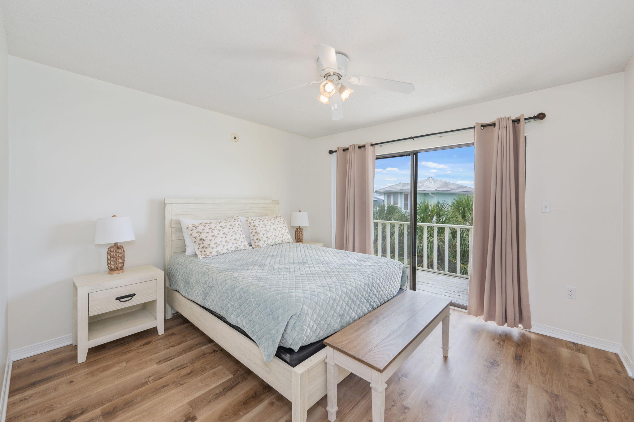 CAJUN BELLE TOWNHOUSES - Residential