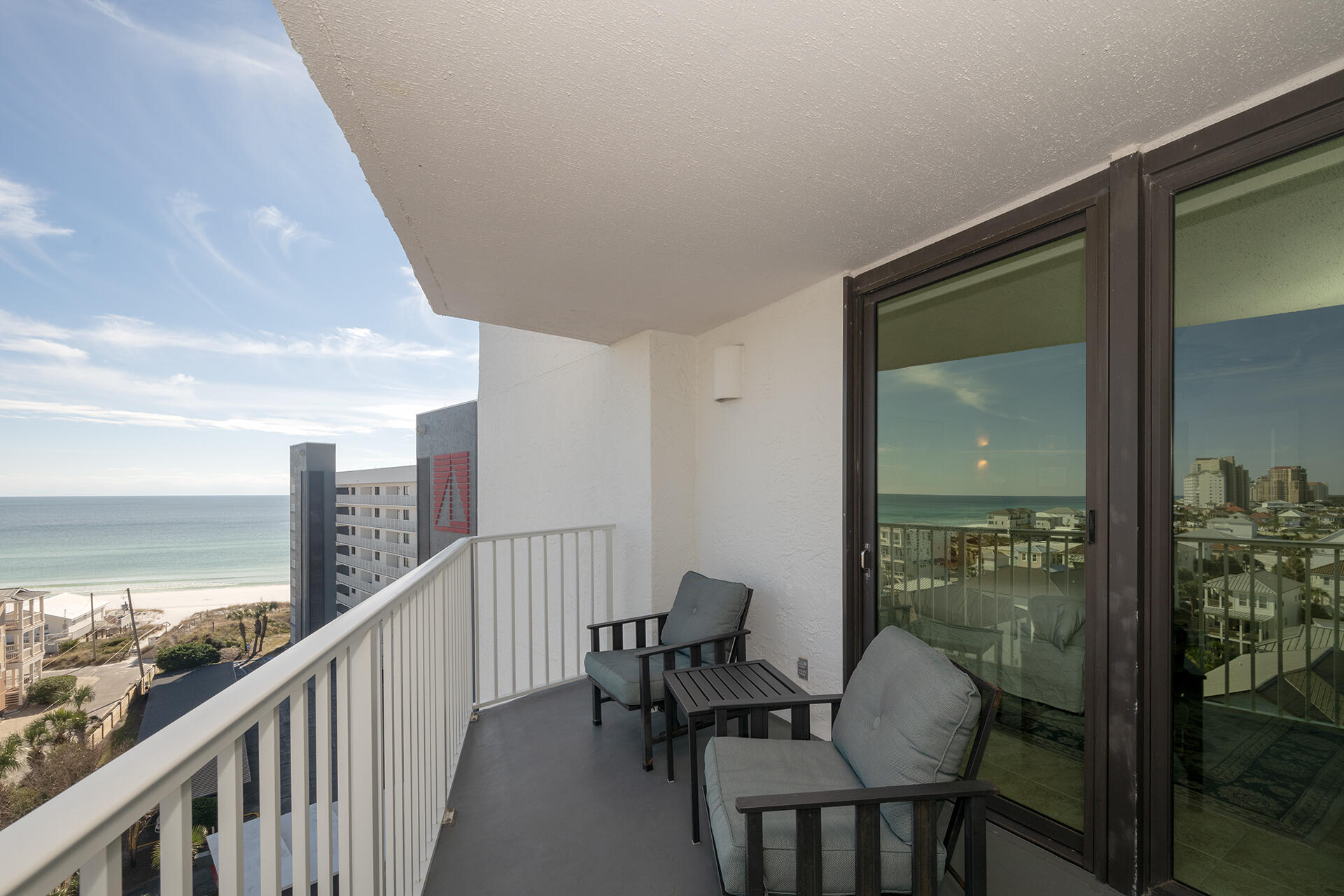 MAINSAIL CONDO PH 3 - Residential