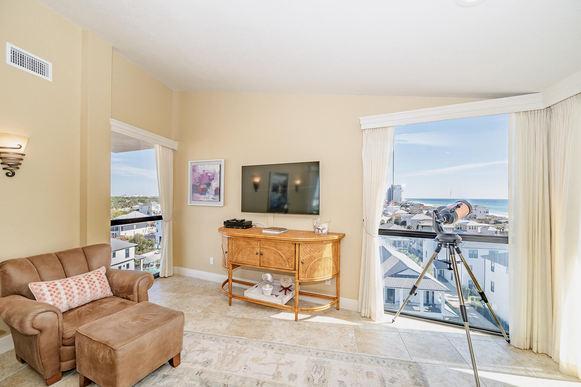 MAINSAIL CONDO PH 3 - Residential