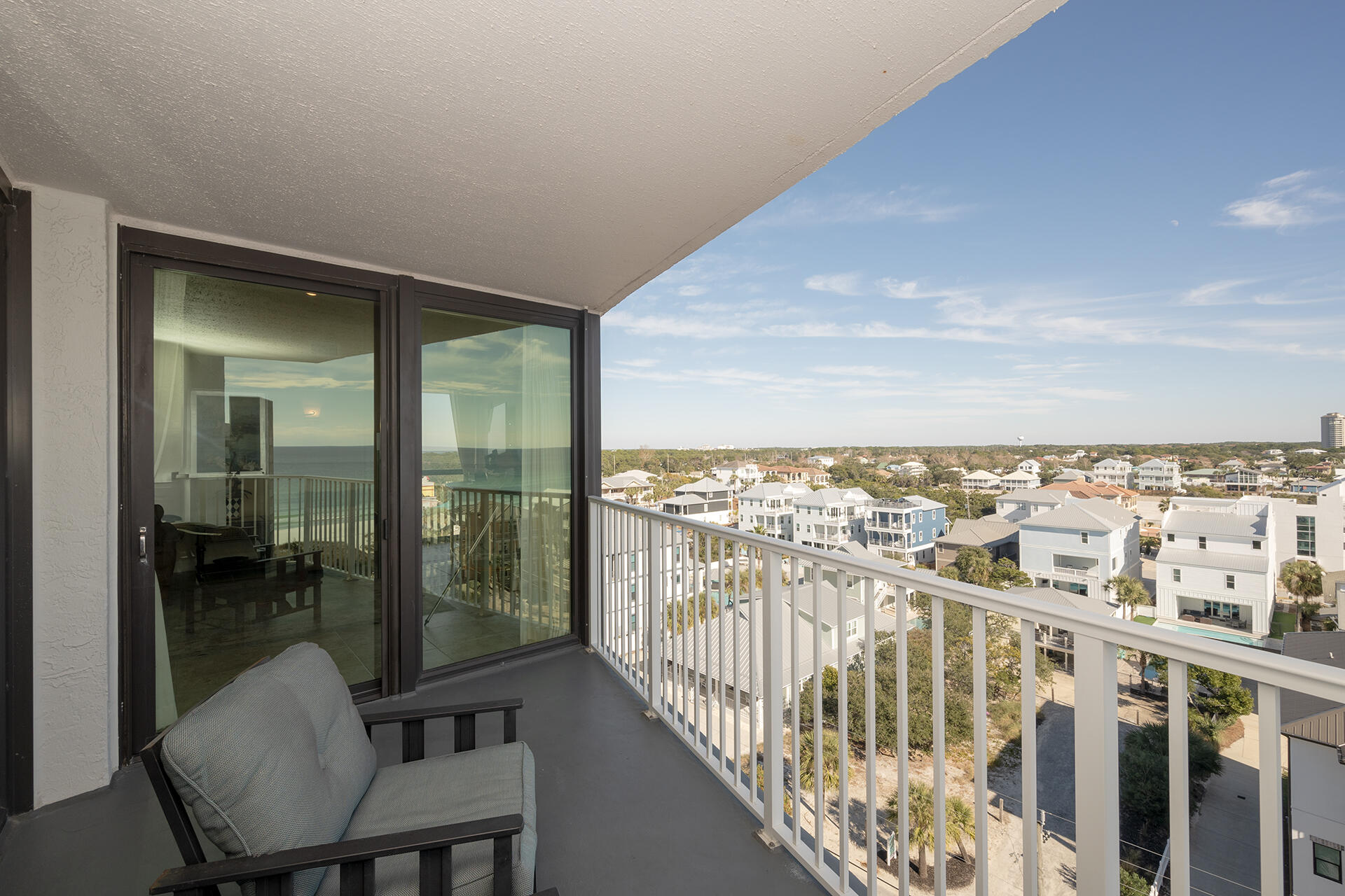 MAINSAIL CONDO PH 3 - Residential